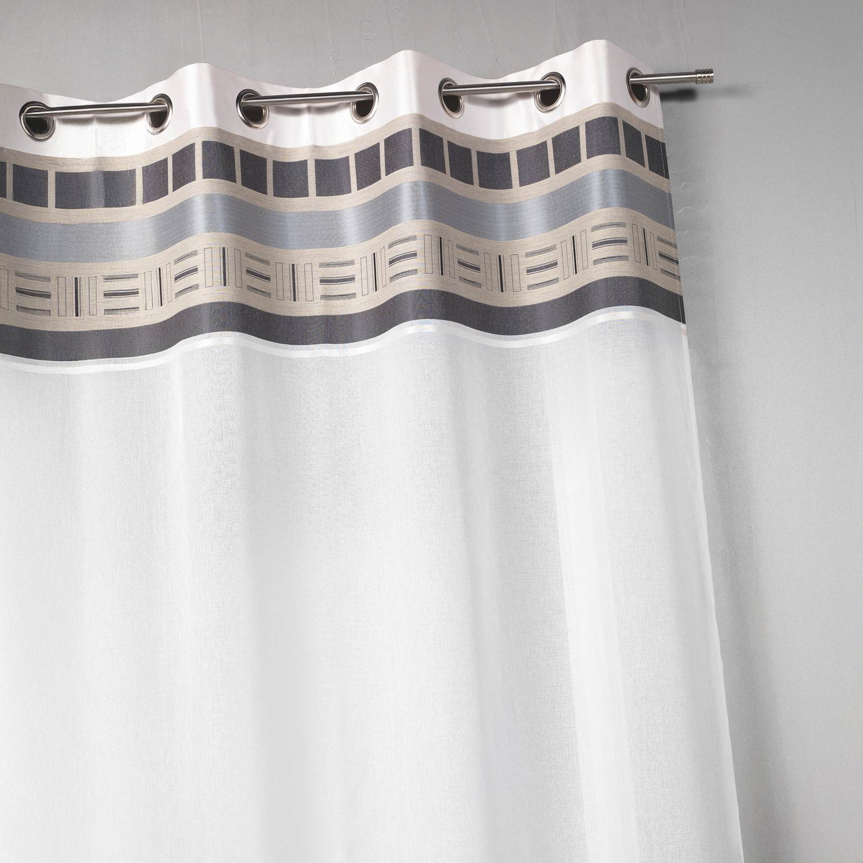 Voilage en étamine avec parement haut design