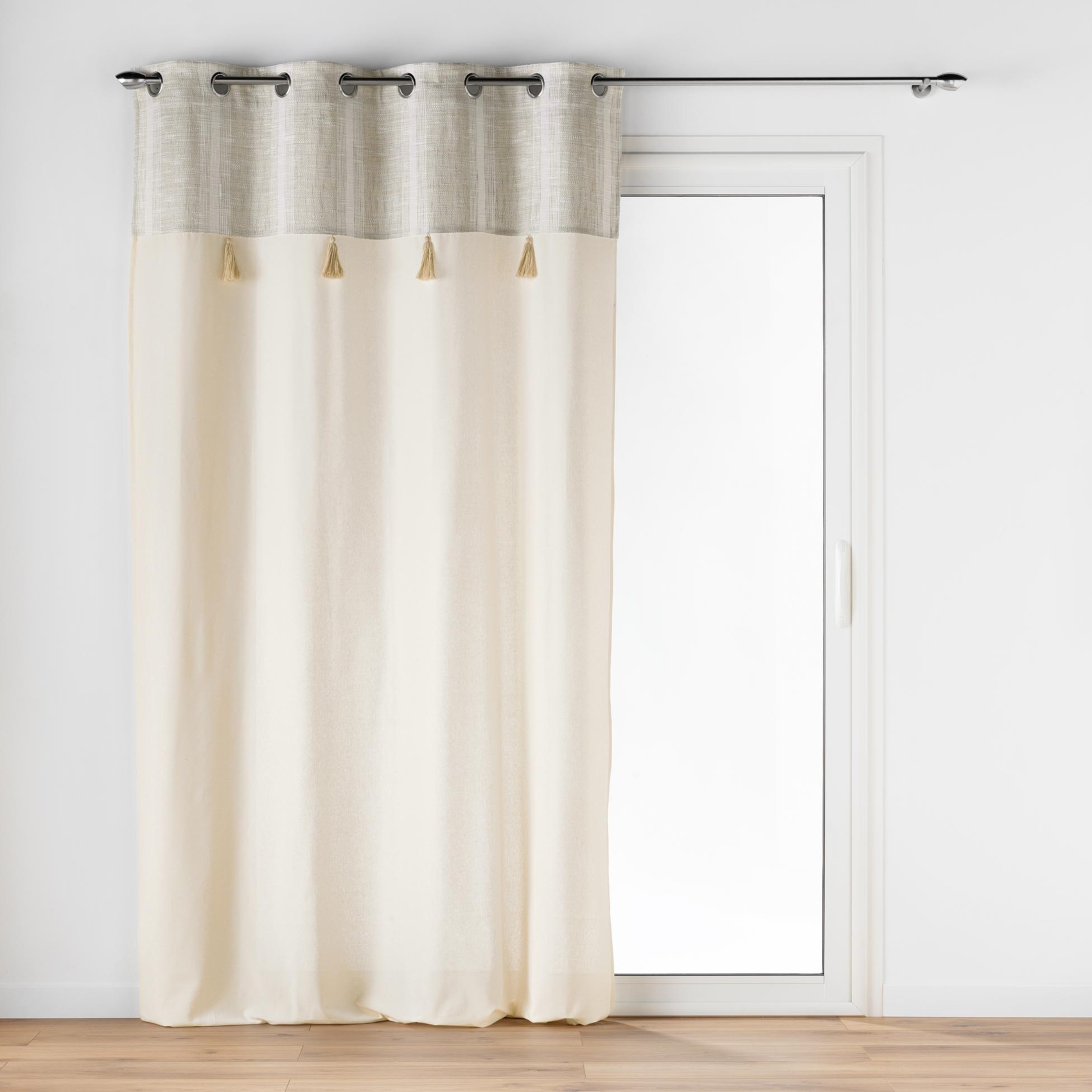 Rideau à œillets polycoton avec top tissé et pompons