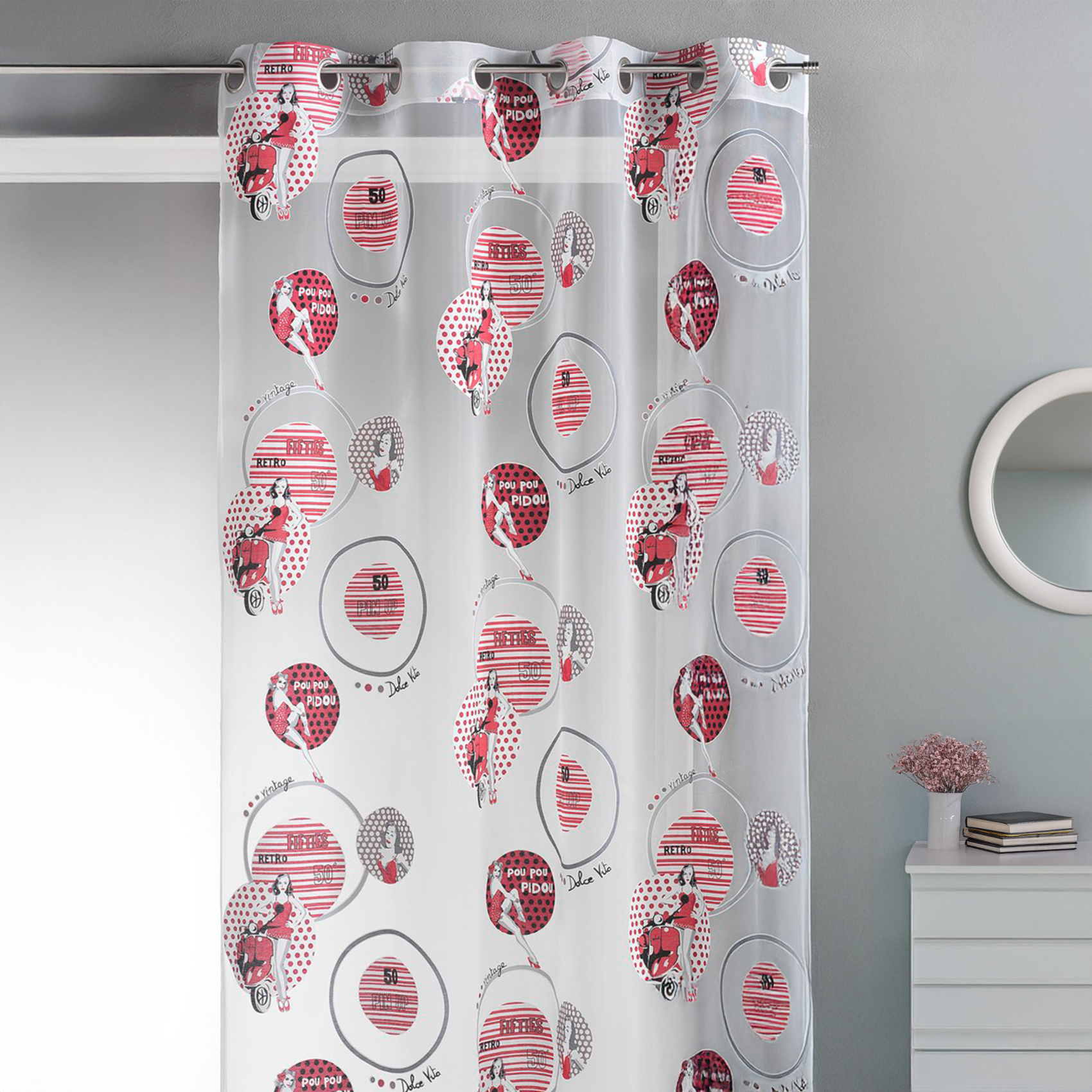 Rideau esprit année 50 pin up