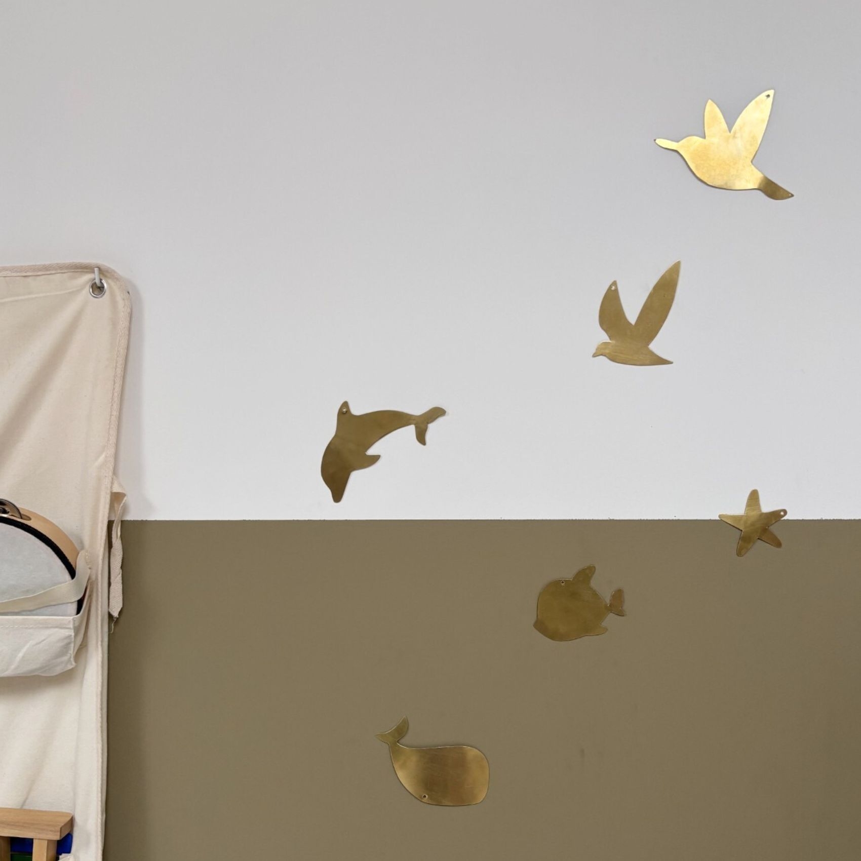 Déco murale colibri en laiton — vue 4