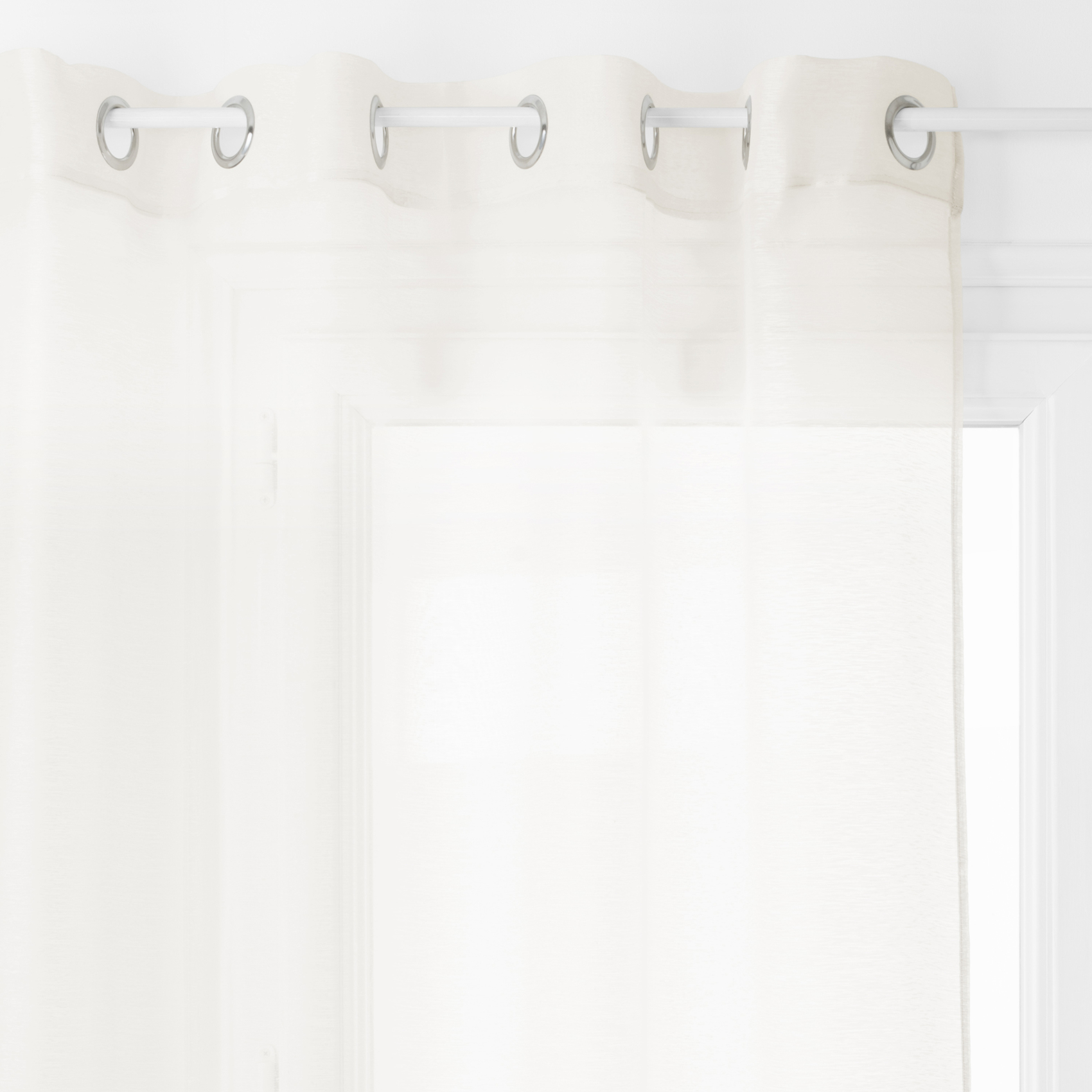 Voilage fin uni à oeillets — vue 5