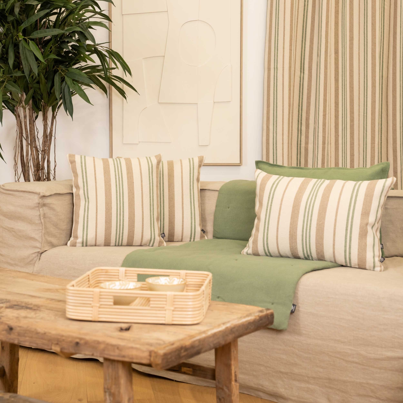 Coussin décoratif matelassé à rayures en toile canevas — vue 6