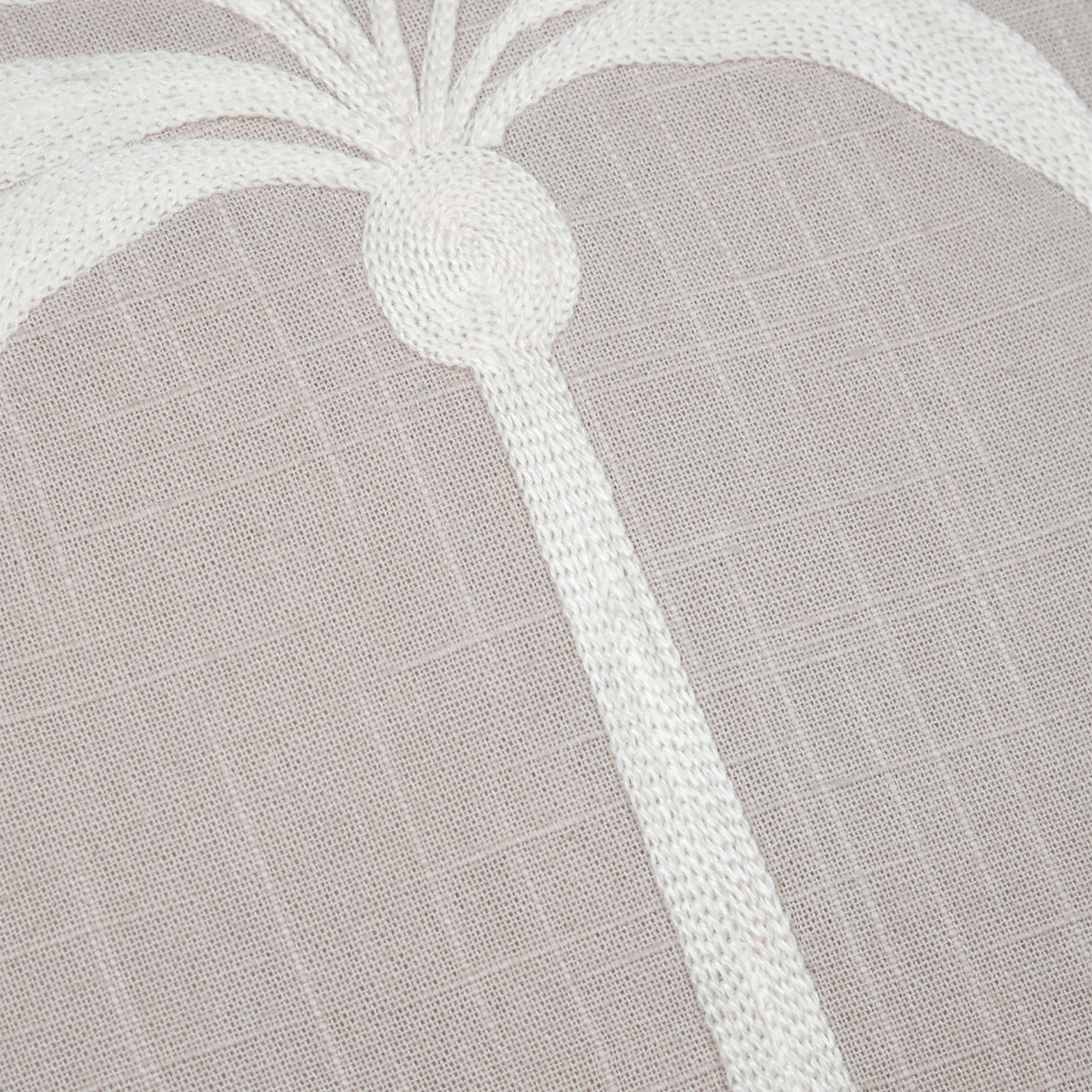 Coussin décoratif brodé motif palmier style tropical — vue 3