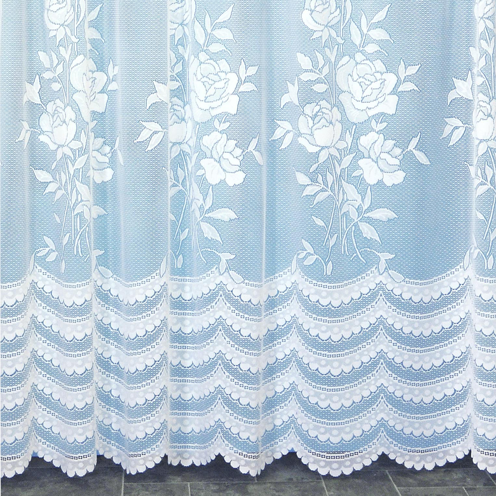 Panneau droit roses en dentelle modulable avec ruban fronceur