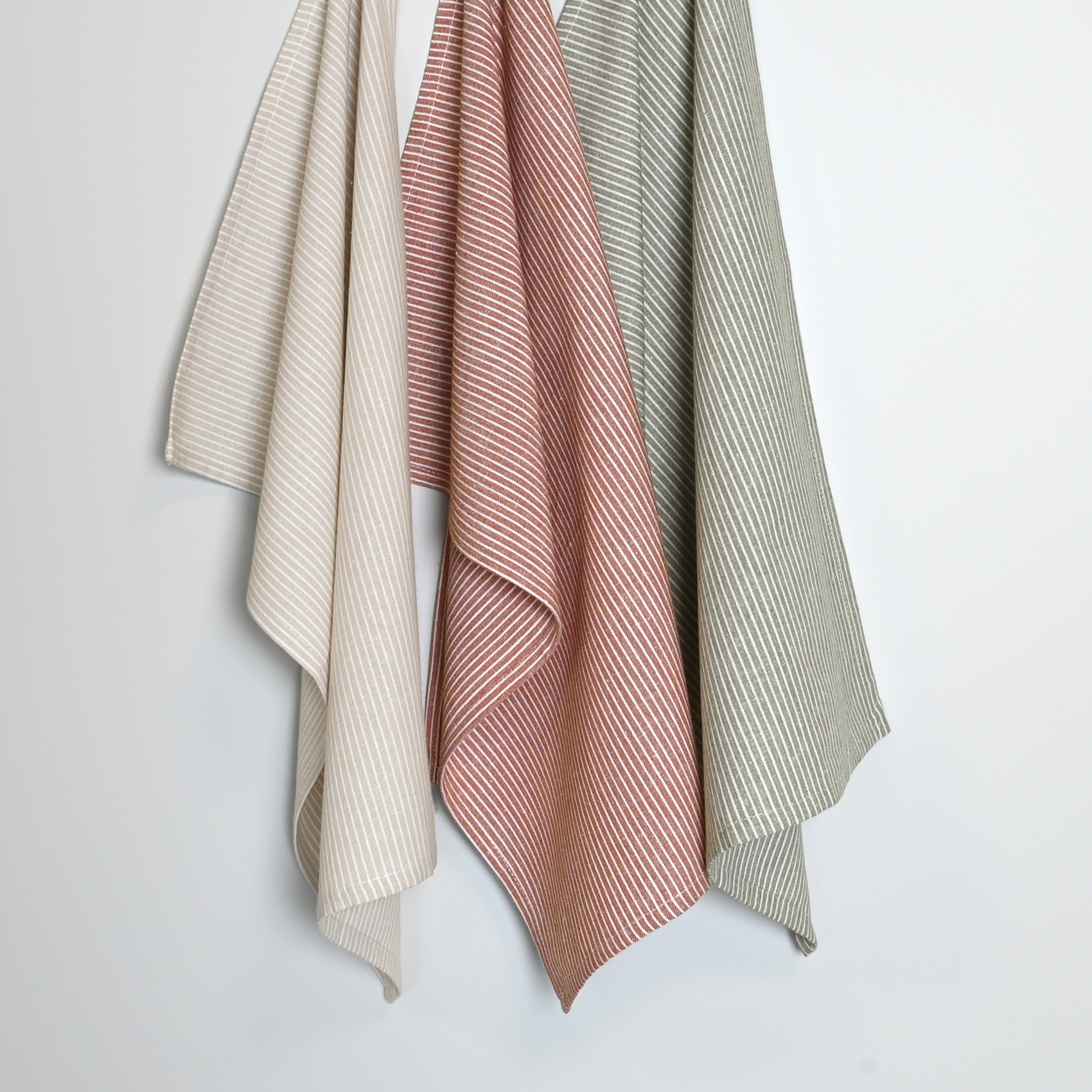 Torchon de cuisine en coton à fines rayures tissées — vue 5