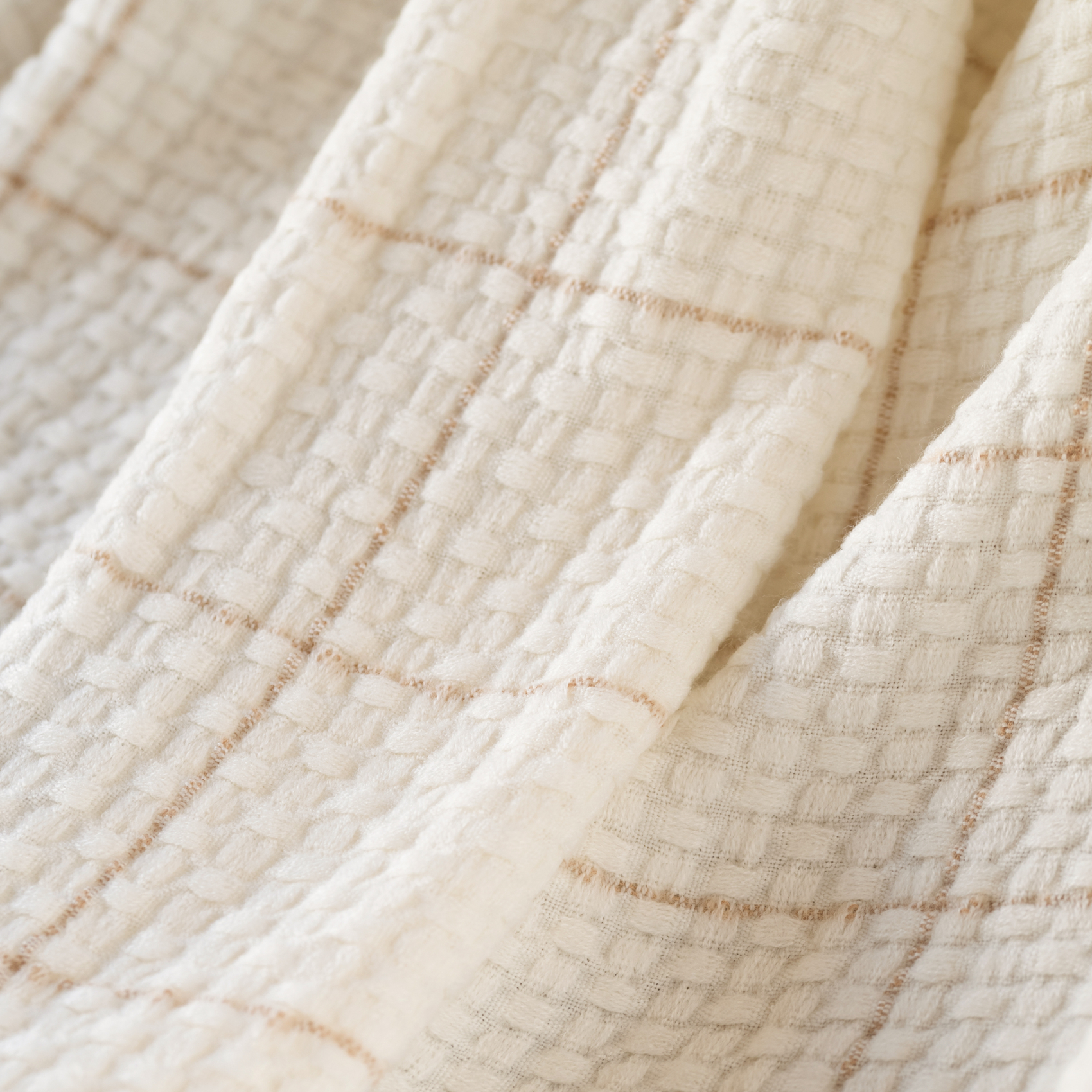 Plaid doux gaufré à carreaux — vue 4