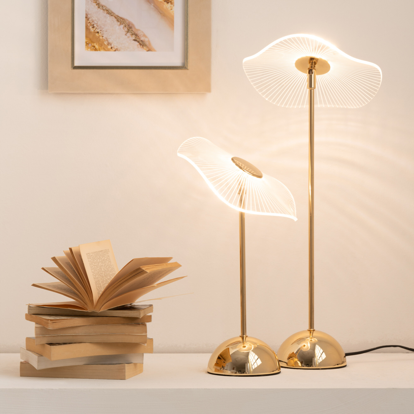 Lampe de table LED en métal effet fleur — vue 4