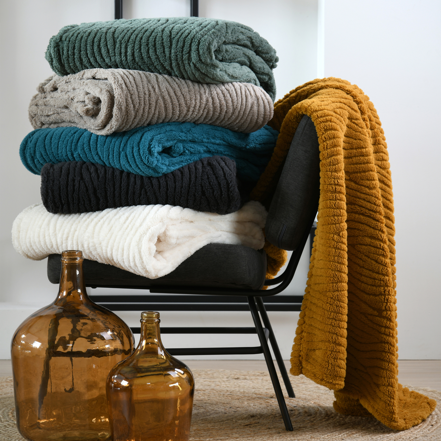 Plaid doux à vaguelettes — vue 4