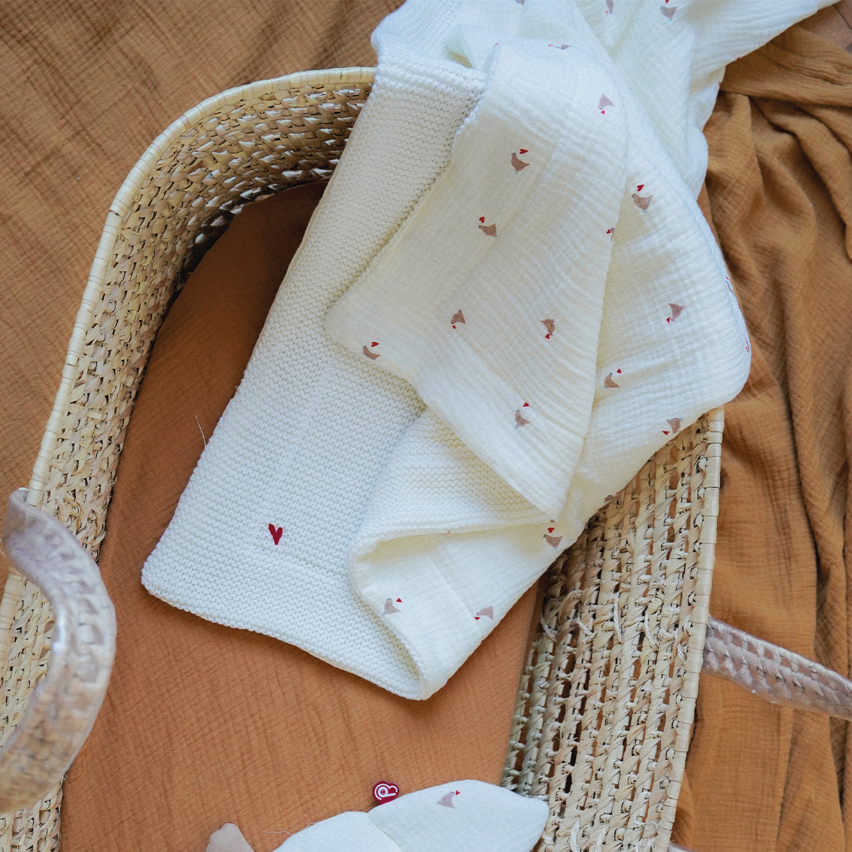 Couverture réversible Love pour bébé — vue 3