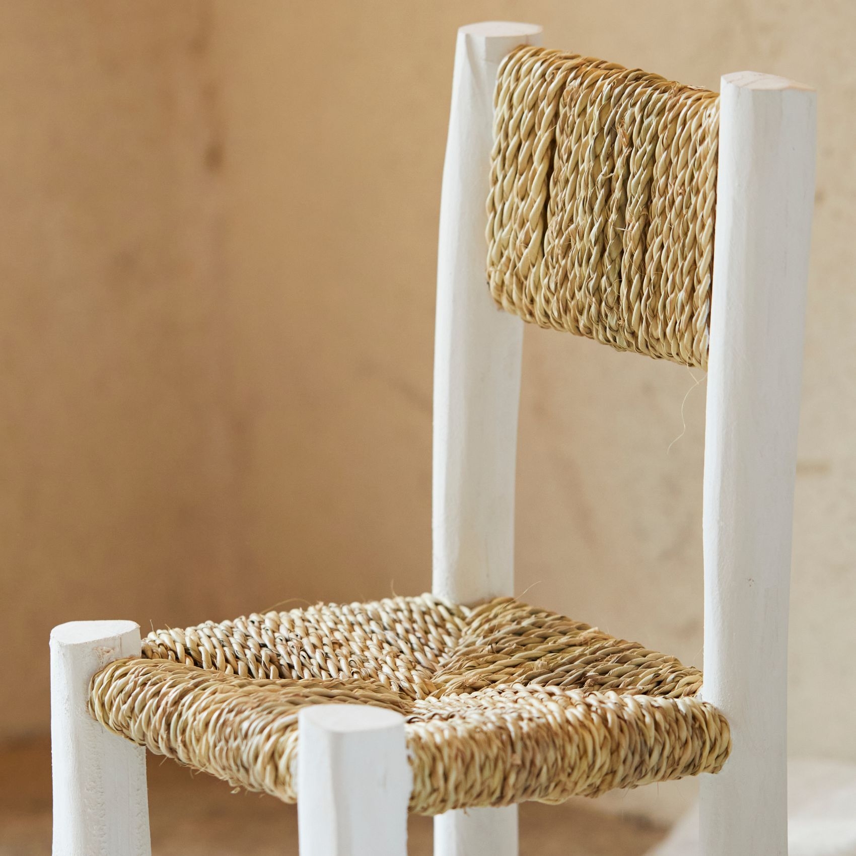 Chaise enfant bois blanc et doum — vue 3