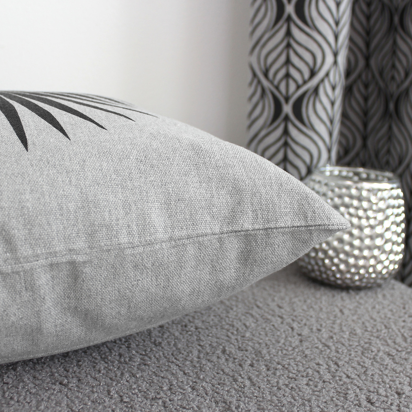 Coussin carré feuille de palmier — vue 3