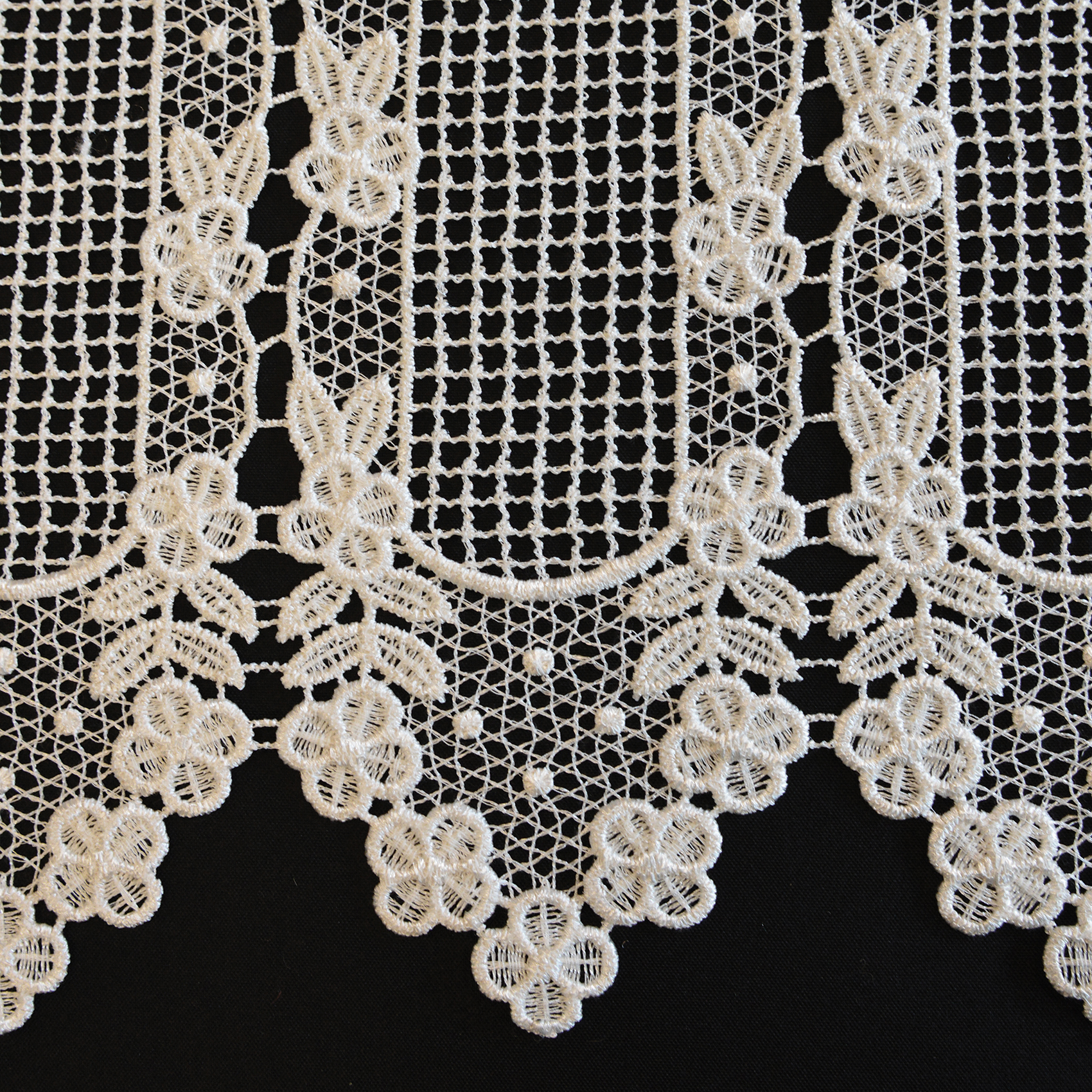 Brise Bise macramé motif fleurs — vue 3