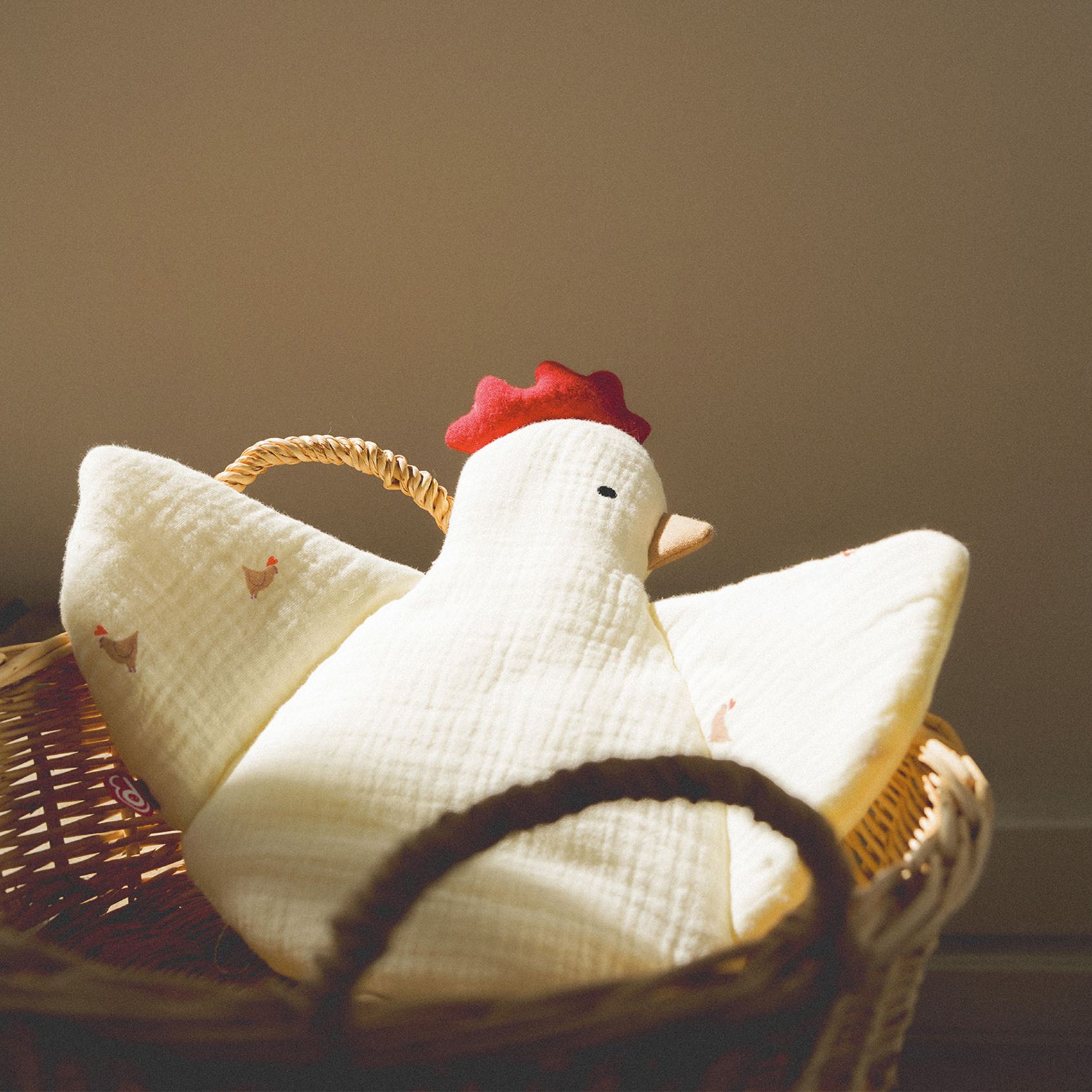 Doudou plat poule Love — vue 3