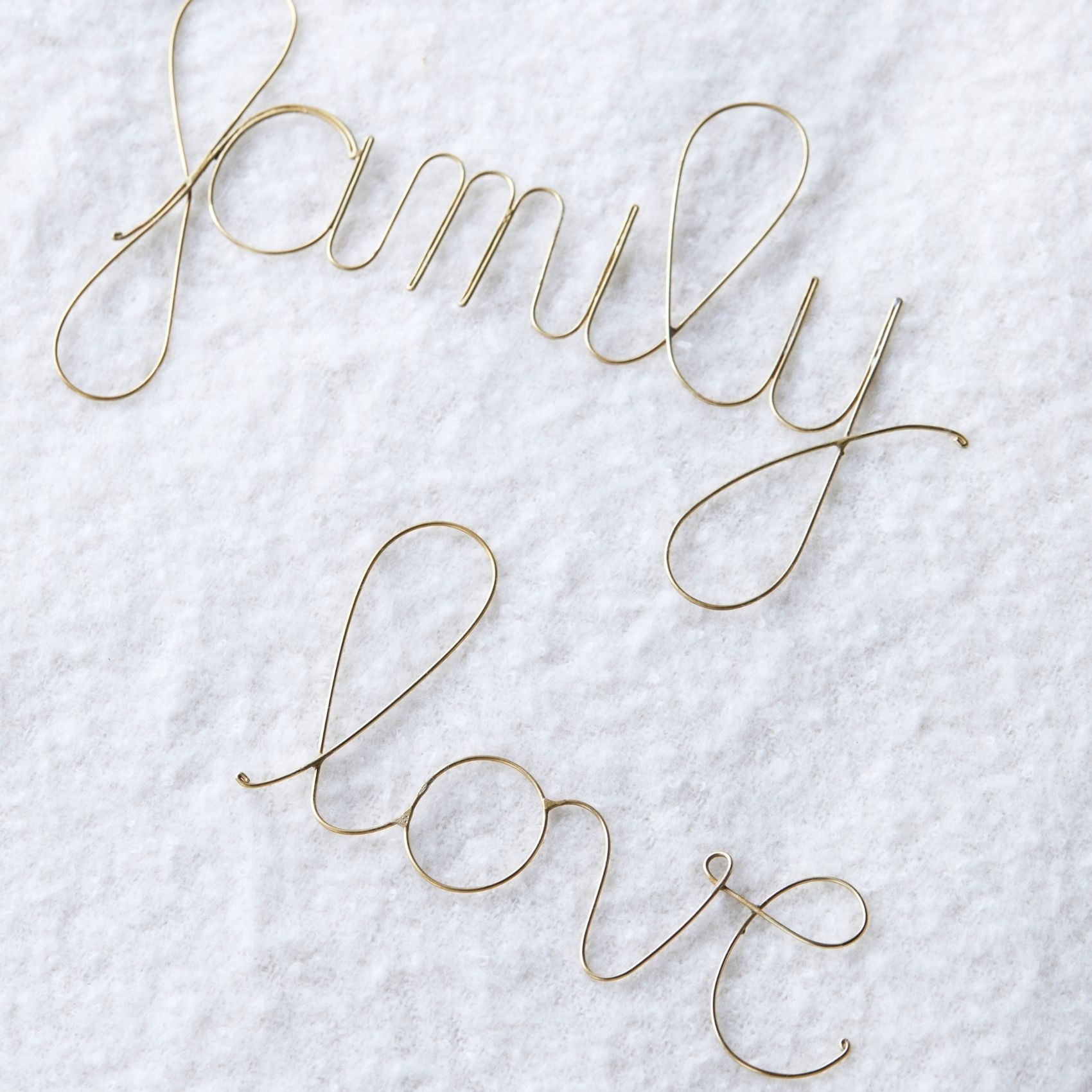 Mot fil de laiton doré FAMILY — vue 4