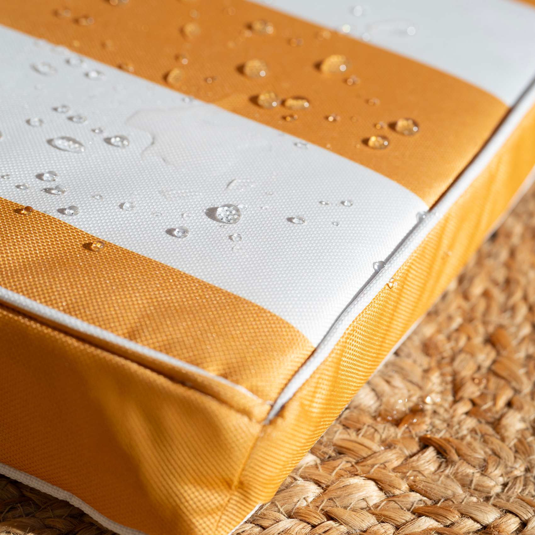 Galette de chaise imperméable déhoussable à rayures ARCACHON — vue 3