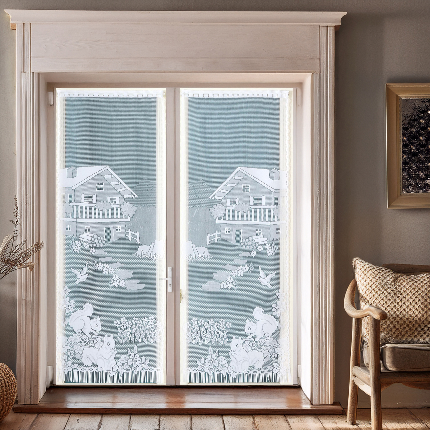 Paire de vitrages frangés en dentelle chalet et animaux