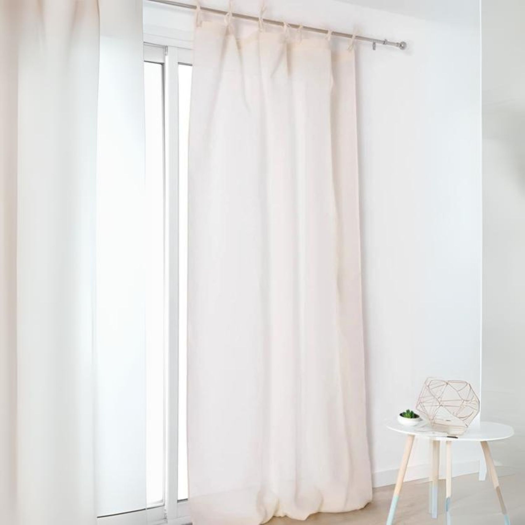 Voilage à nouettes en 100% lin — vue 3