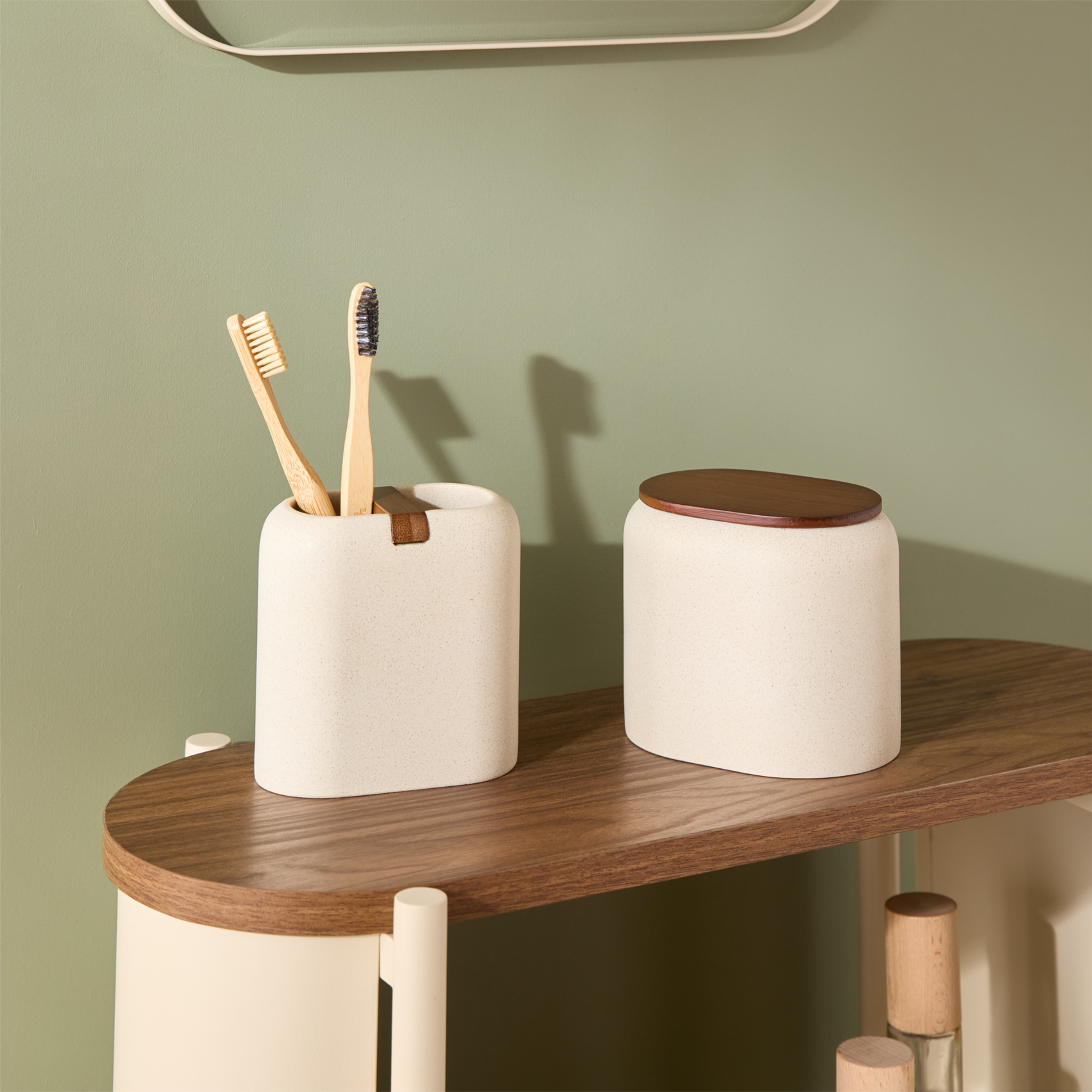 Pot à brosse à dents en résine et bambou — vue 4