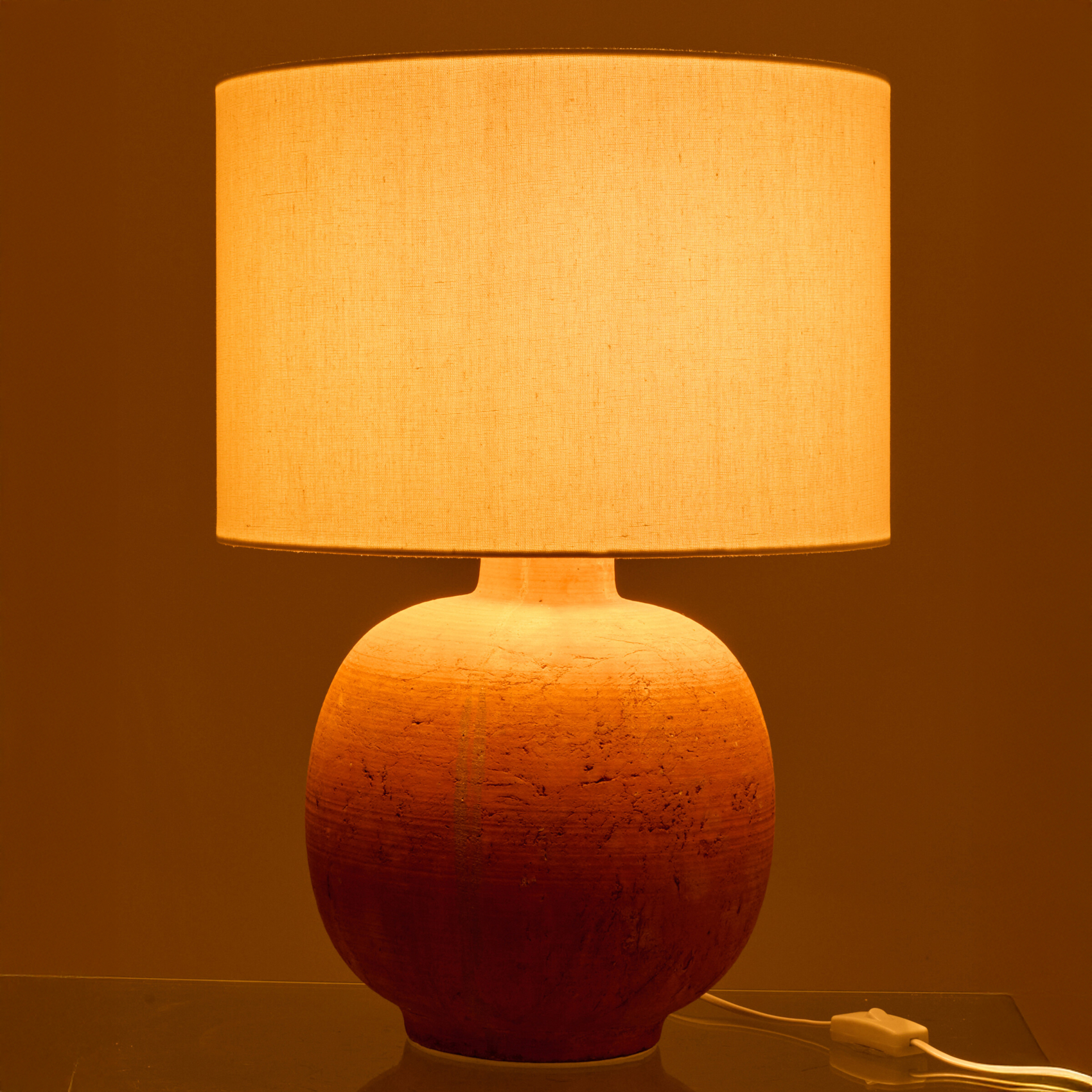 Lampe à poser ronde en poterie — vue 4