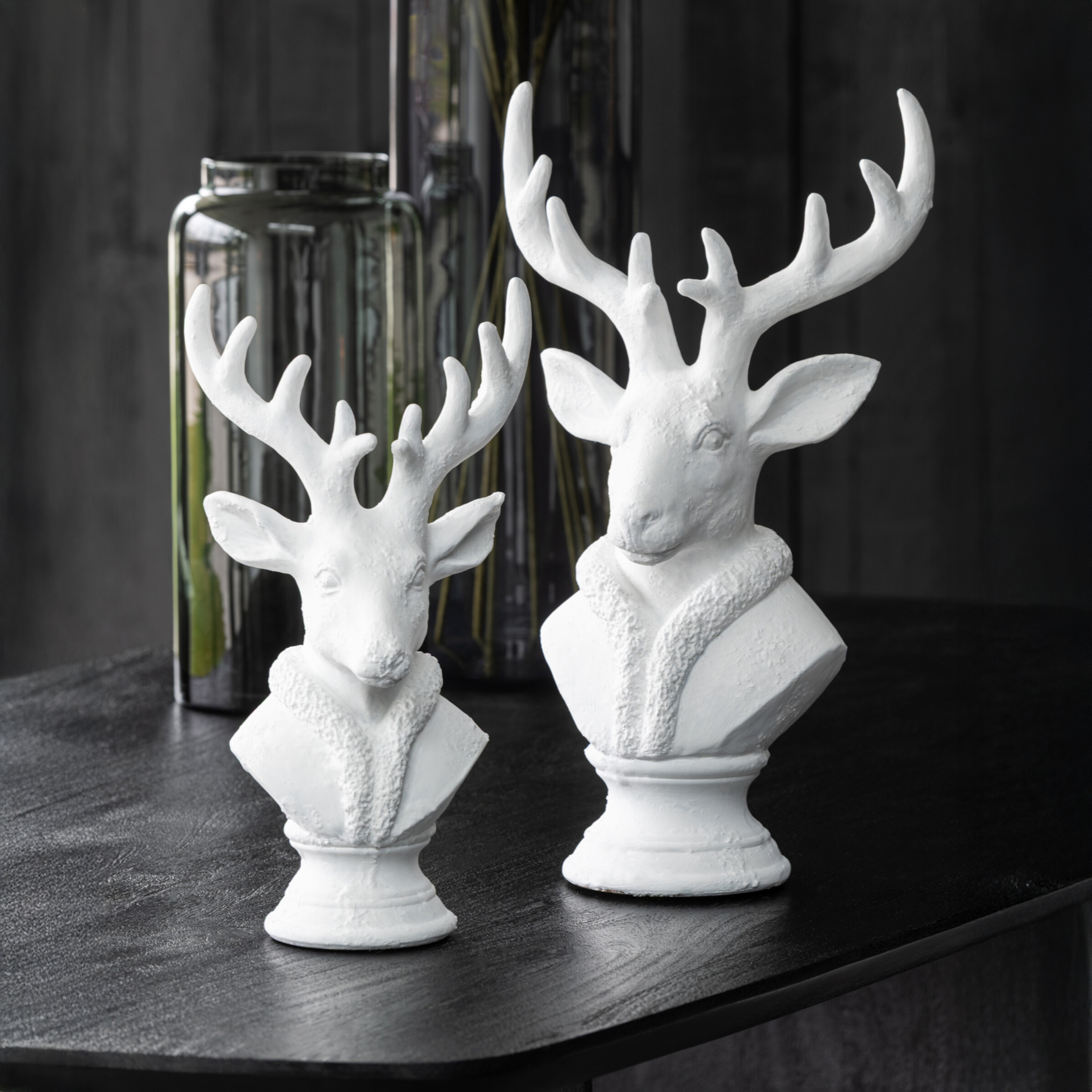 Statue cerf décorative en résine — vue 4