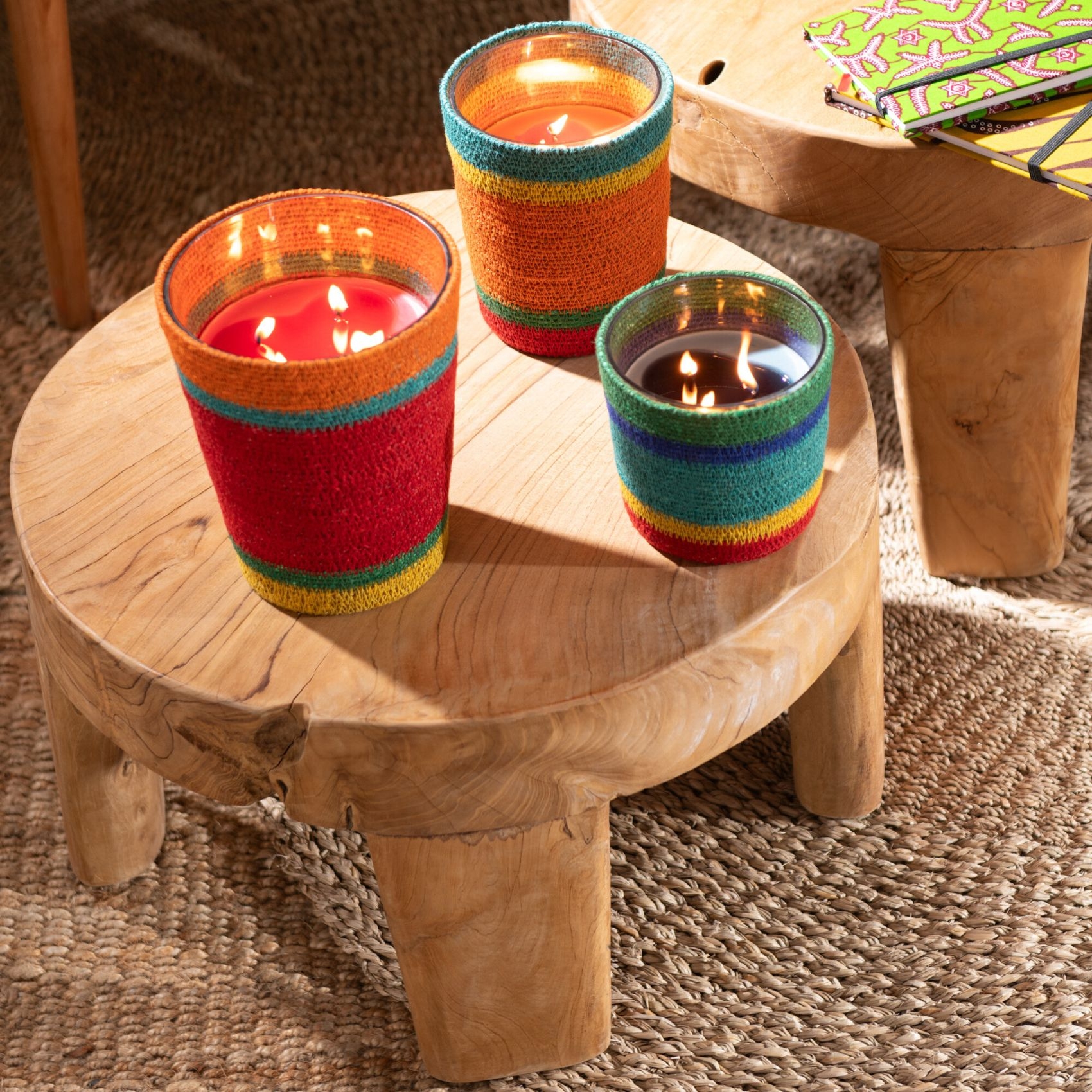 Table basse ronde en teck lot de 2 — vue 3