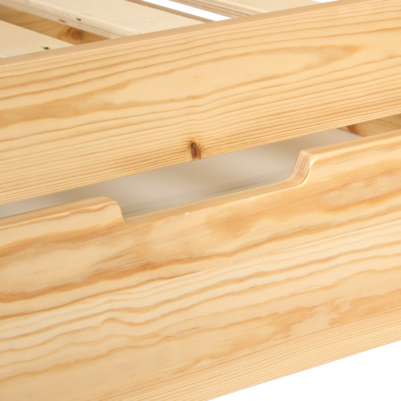 Lit cabane enfant en bois avec rangements intégrés — vue 6