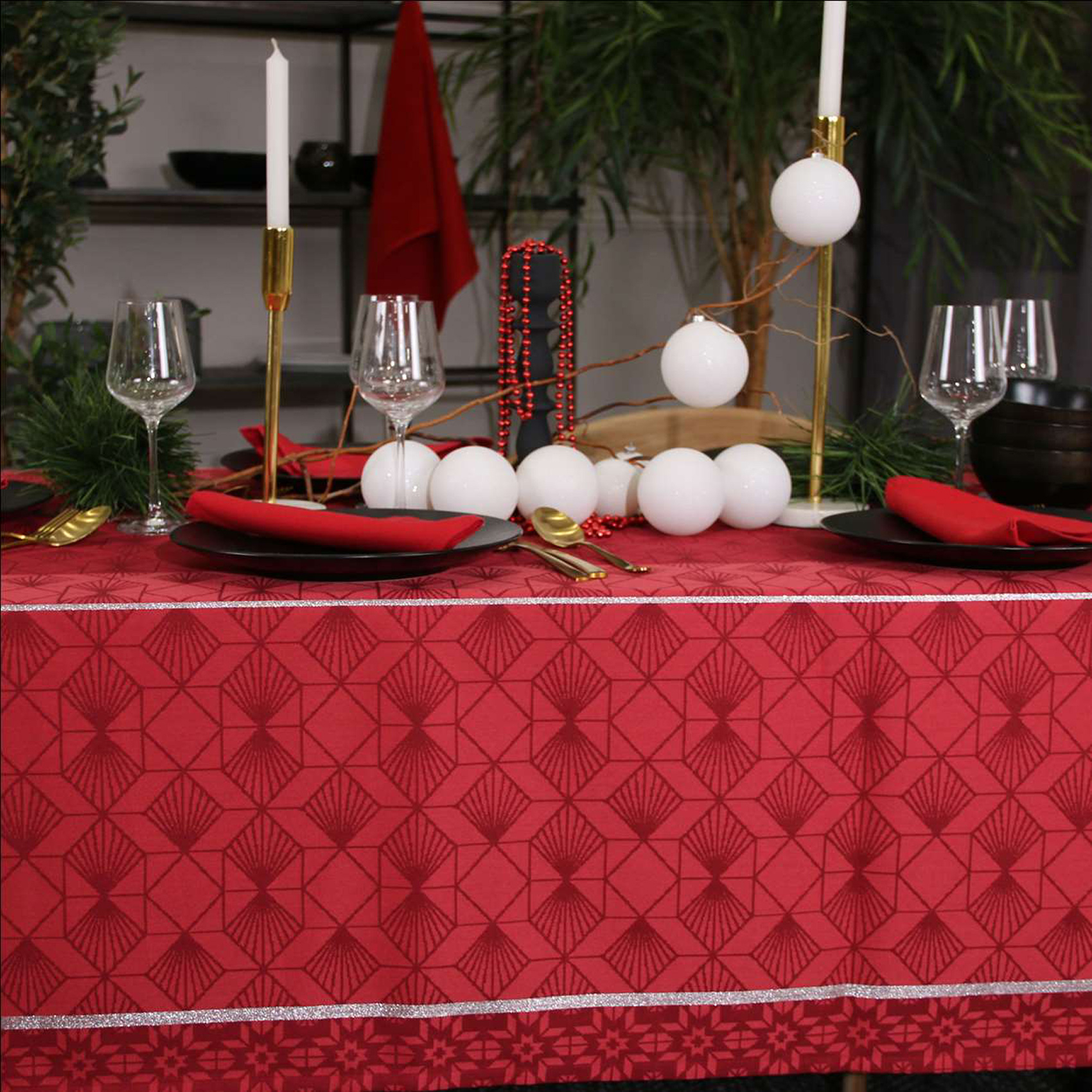 Nappe de Noël rectangulaire brodée — vue 5