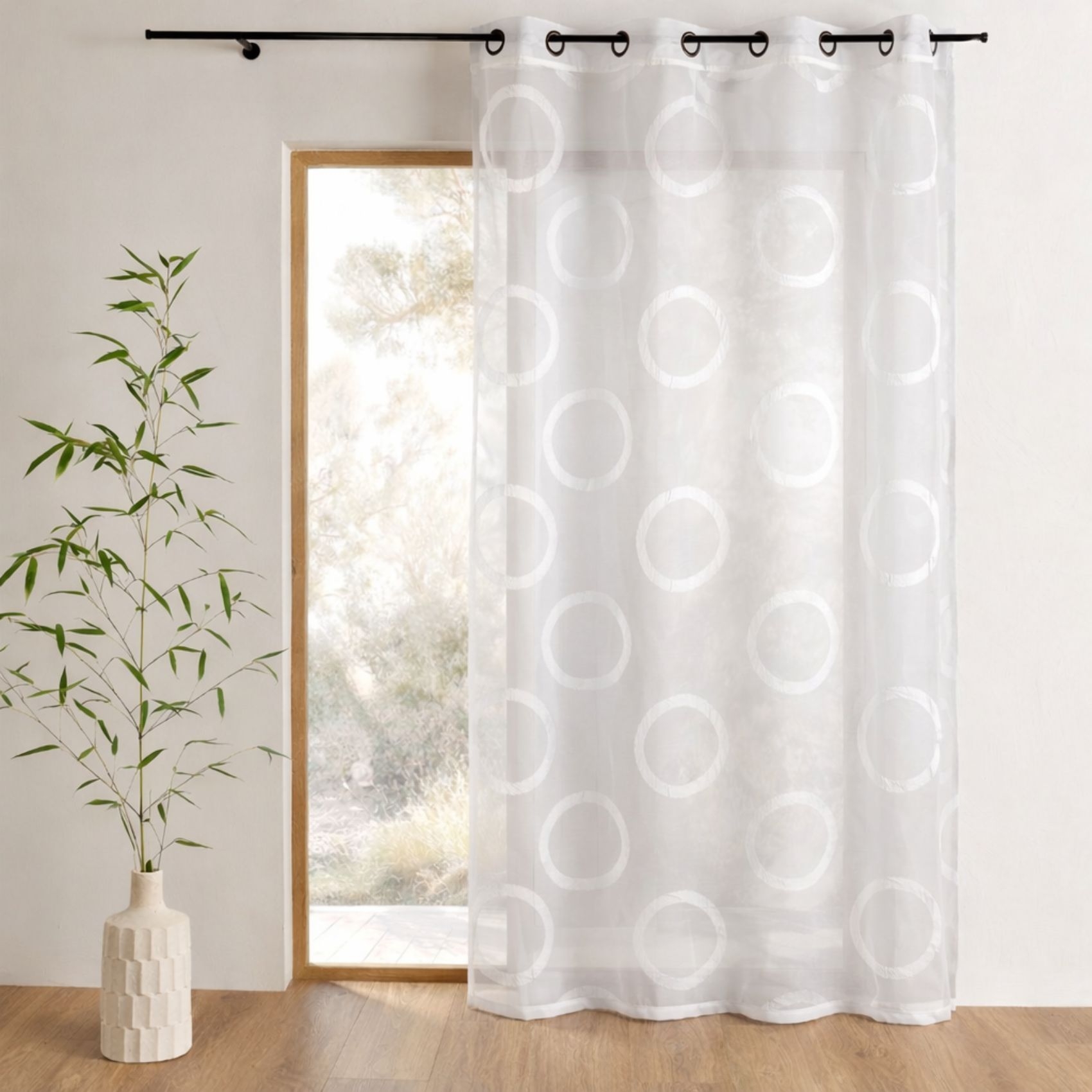 Voilage en organza jacquard ronds