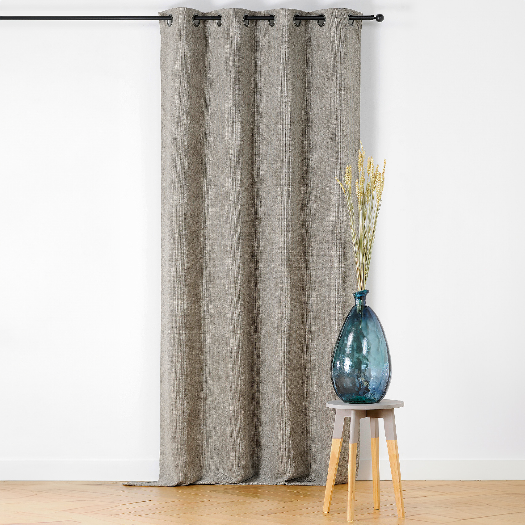 Rideau velours plat à oeillets