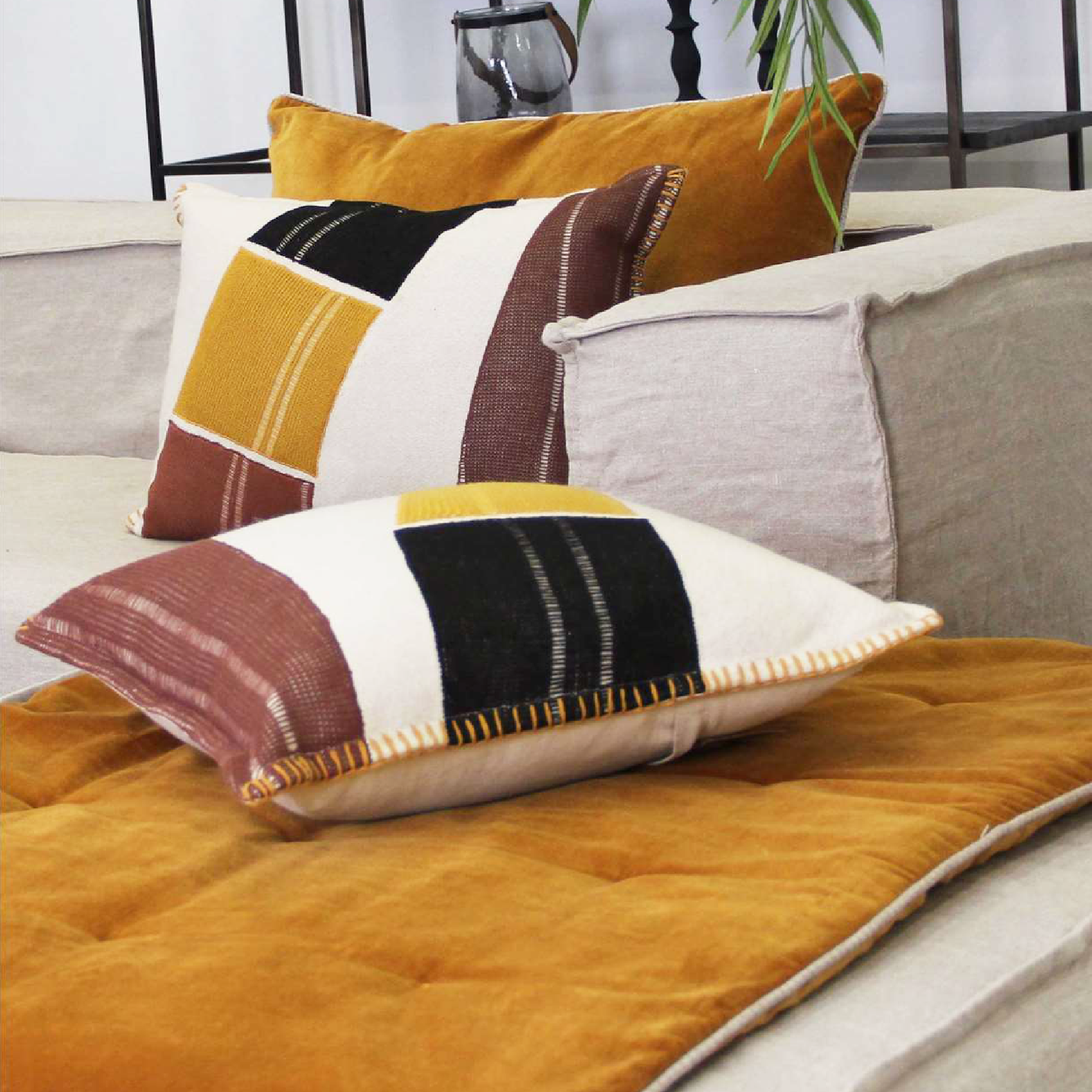 Coussin Amandine — vue 3