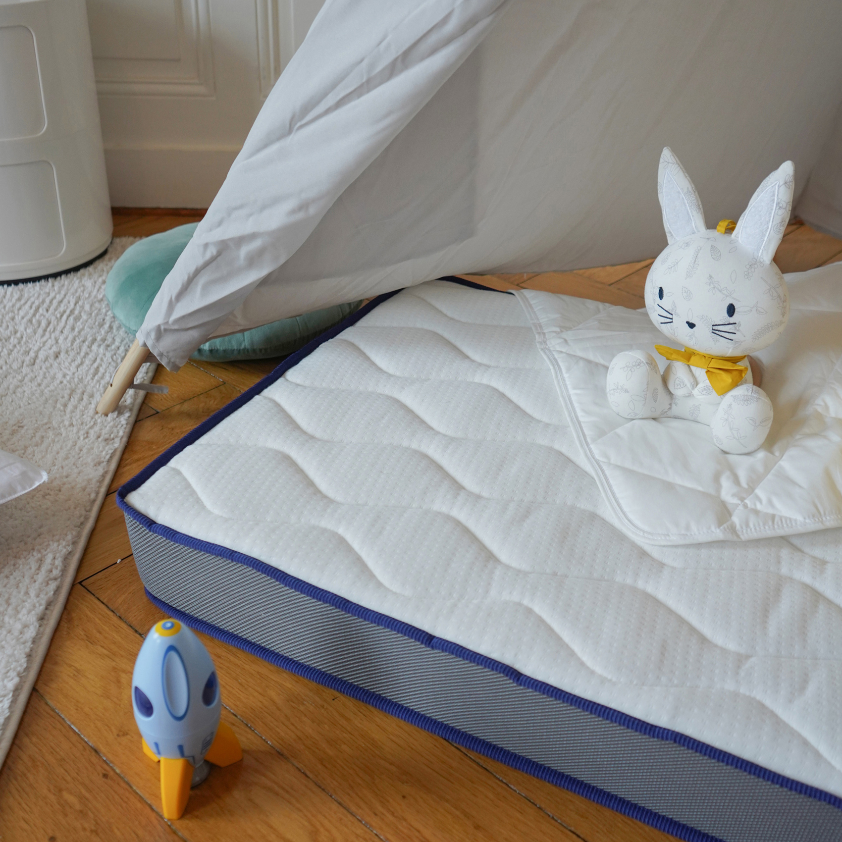 Matelas bébé face été / face hiver avec garnissage laine et soutien ferme déhoussable — vue 5