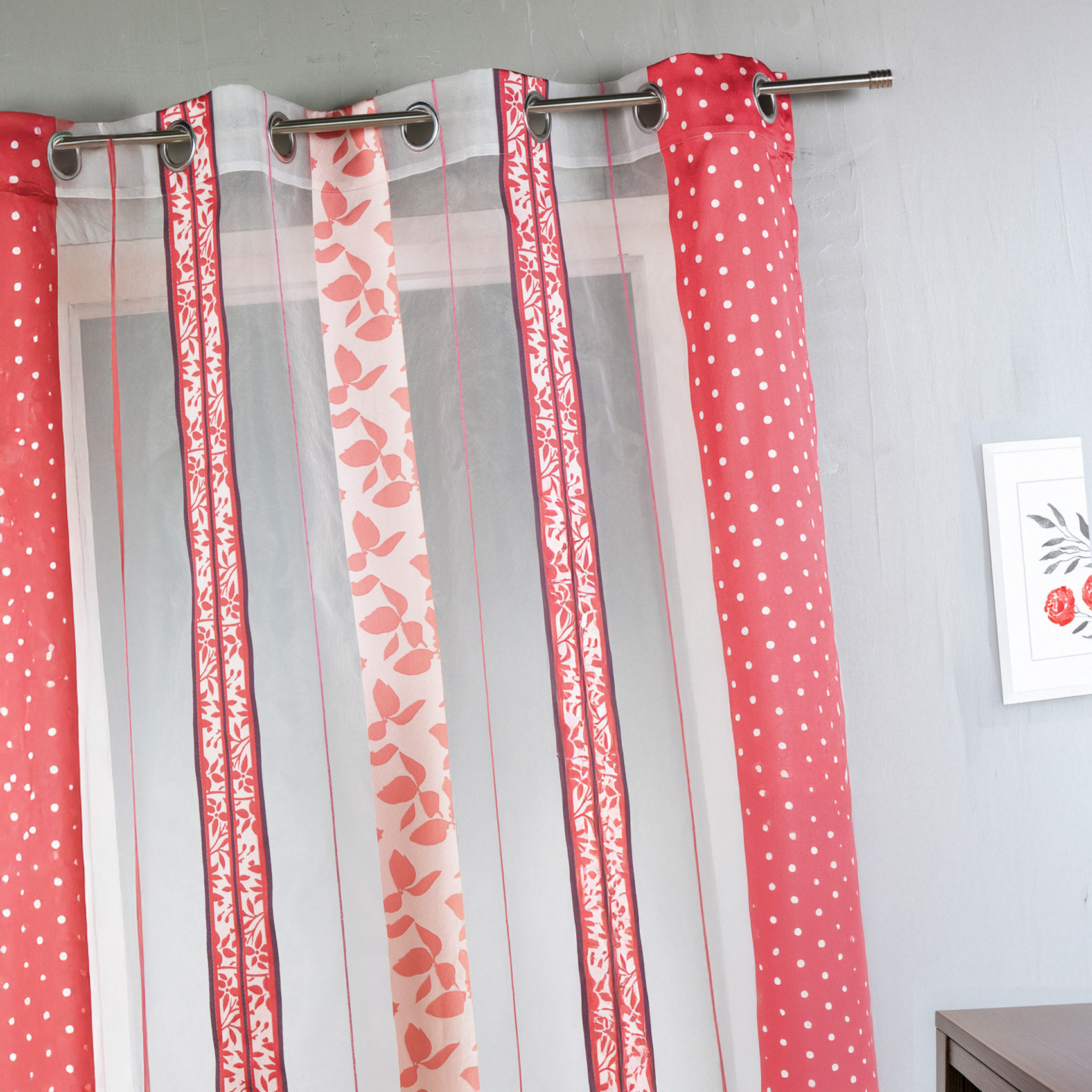 Voilage en organza jacquard à rayures verticales à motifs