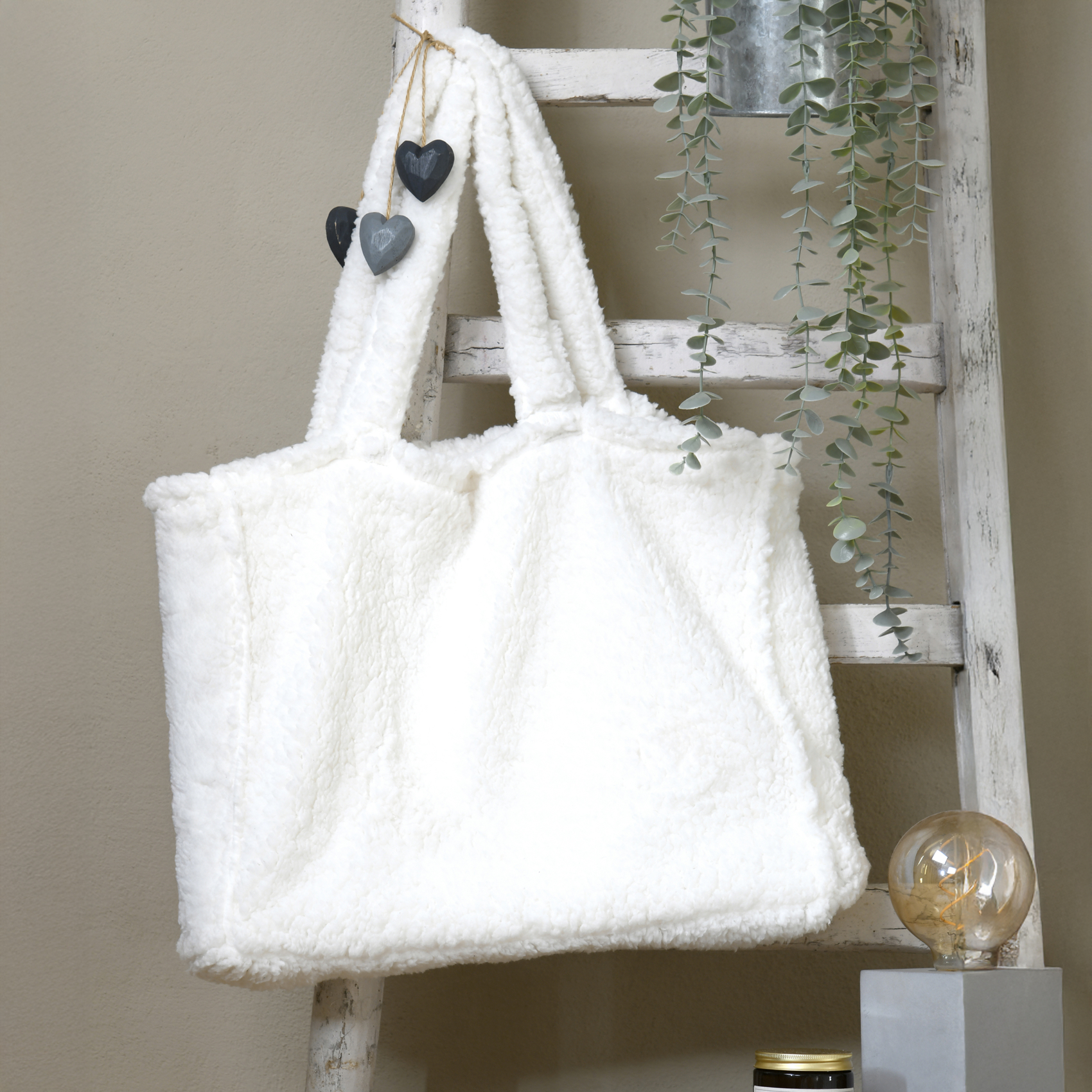 Sac cabas effet fourrure ultra doux — vue 3