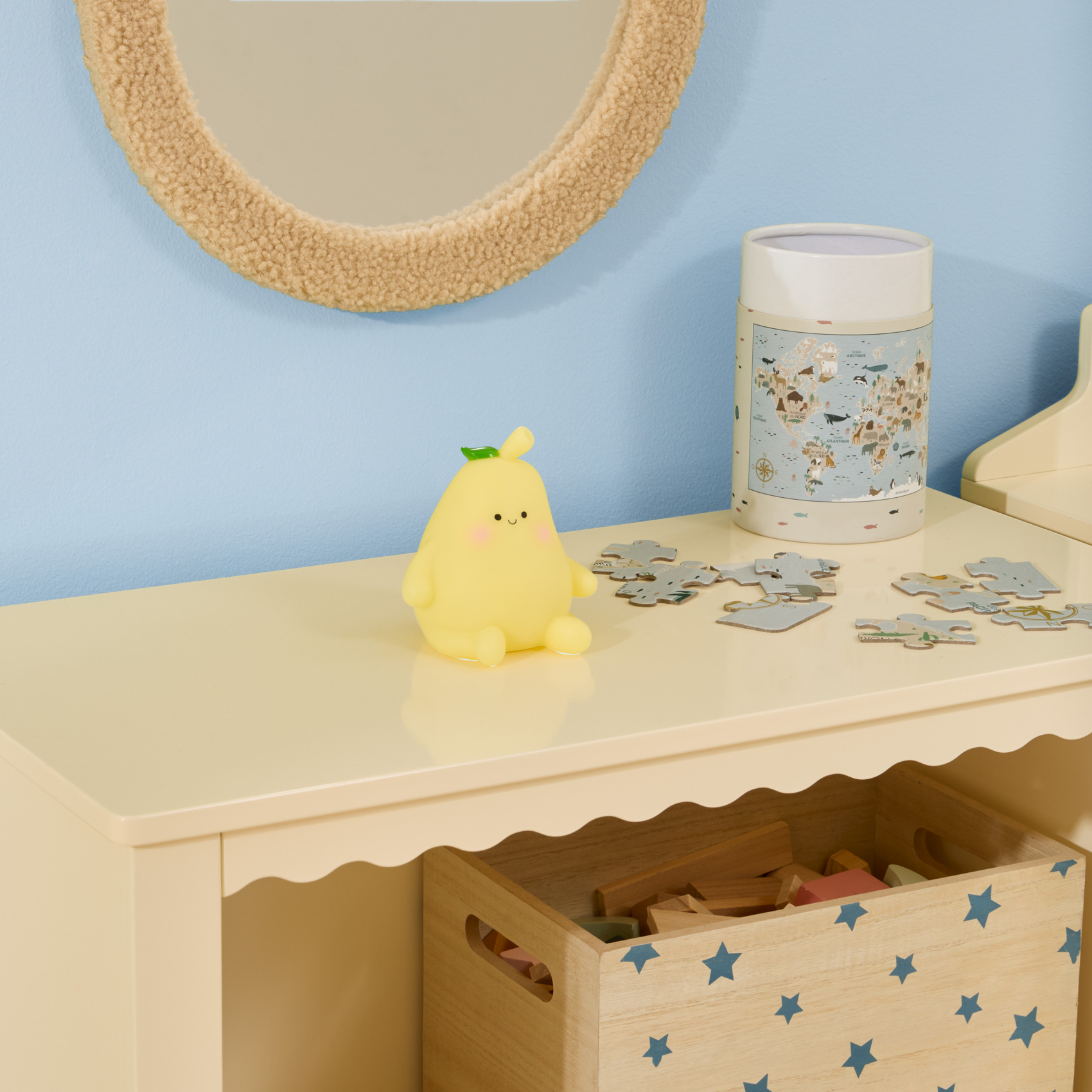 Veilleuse poire enfant rechargeable — vue 3