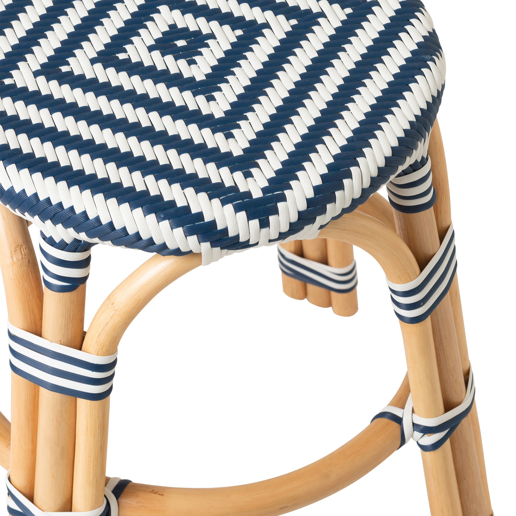 Tabouret de jardin en rotin tressé — vue 3