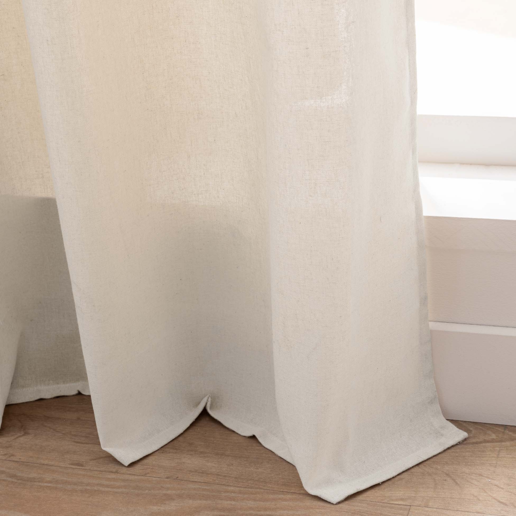 Rideau à œillets polycoton avec top floral et pompons — vue 4