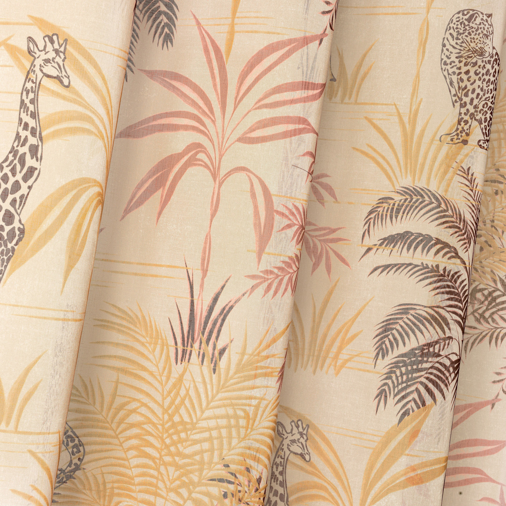 Tissu voilage motif végétal et animal