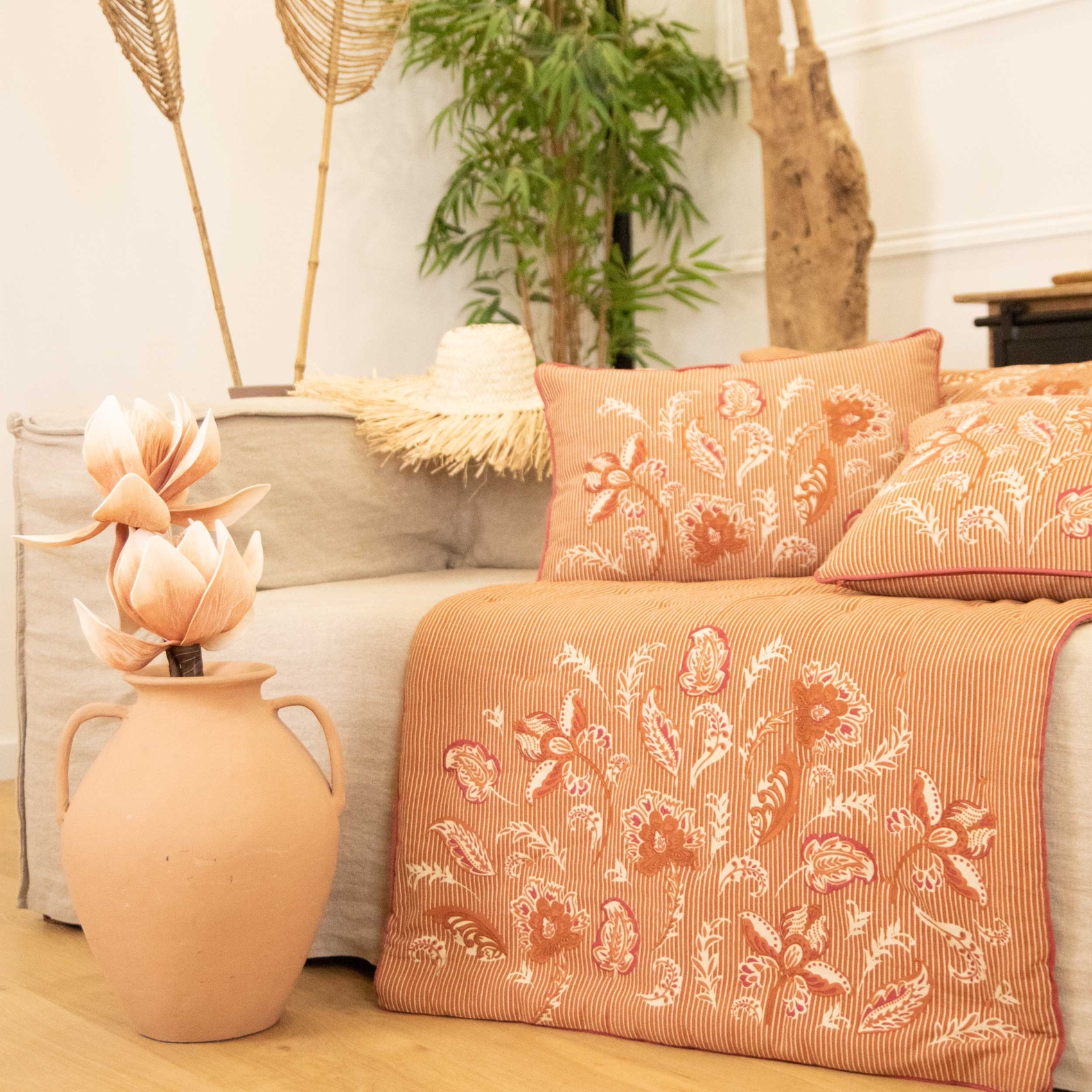 Coussin décoratif en polylin motif floral — vue 3