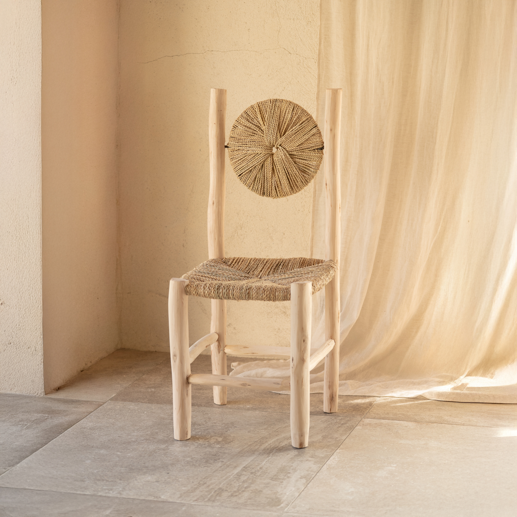 Chaise bois dossier rond — vue 4