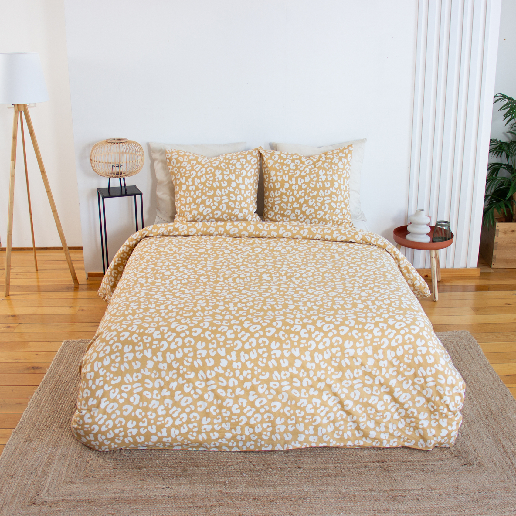 Parure de lit 3 pièces léopard coton housse + taies