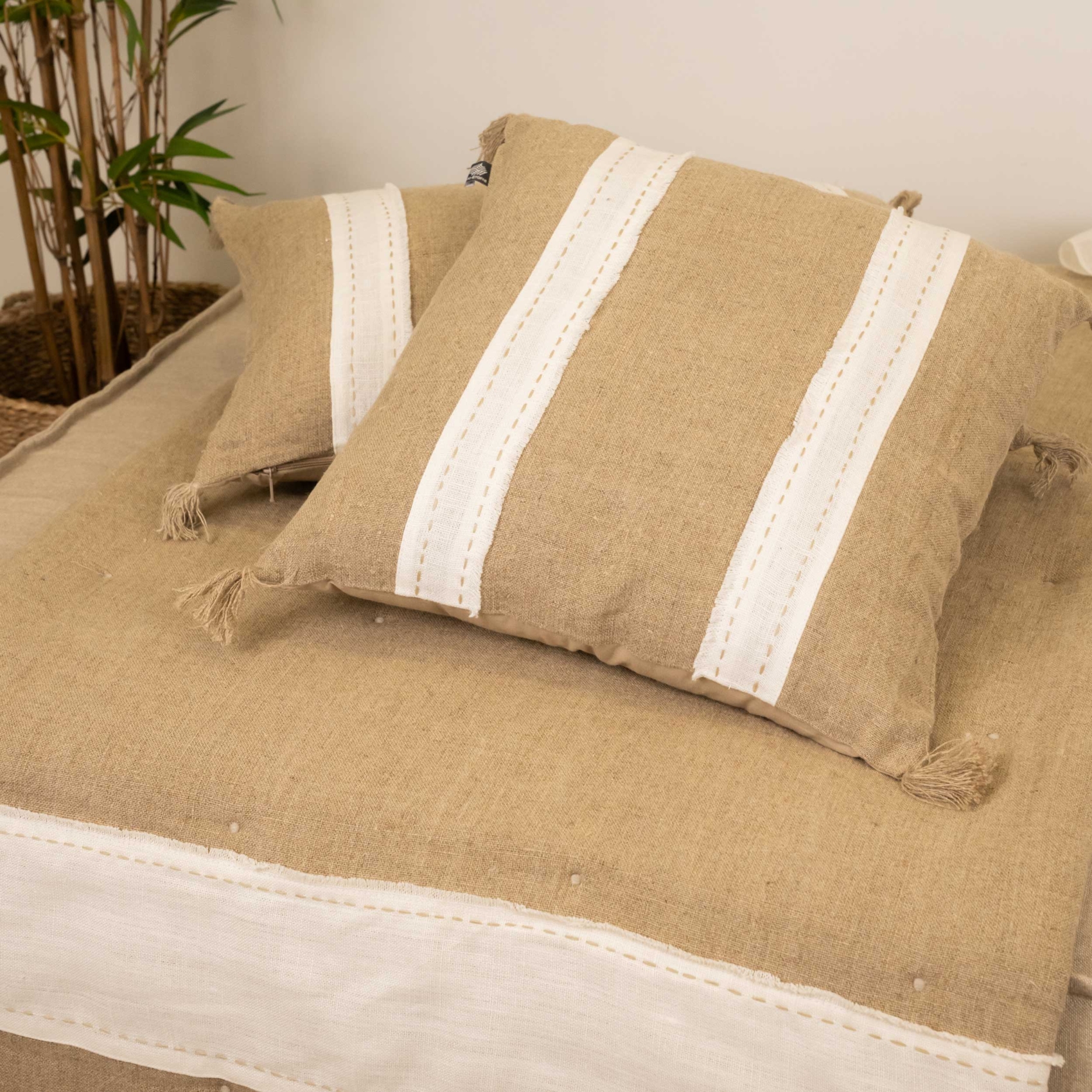 Coussin en lin et coton déhoussable — vue 4