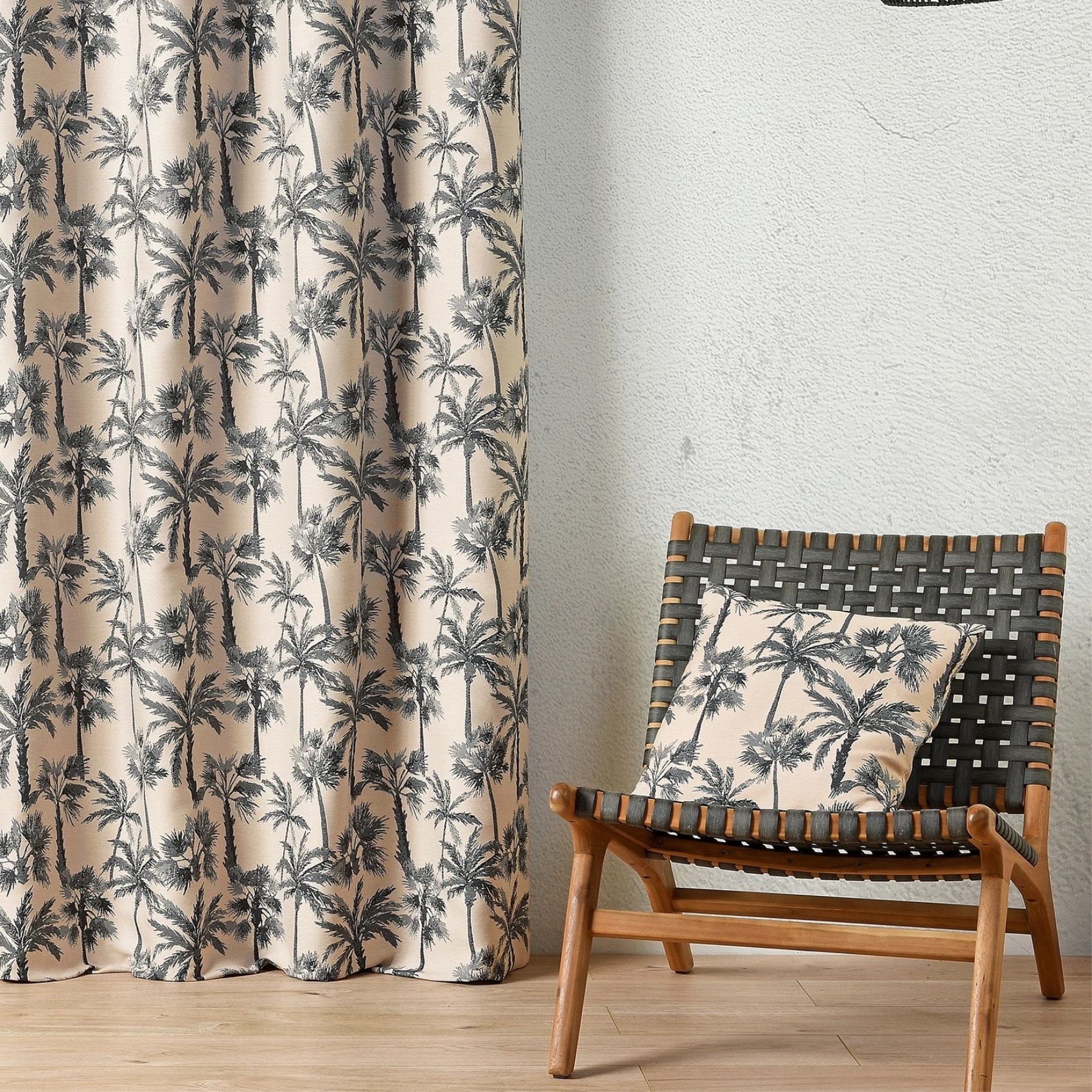 Coussin motif palmier tissé — vue 3