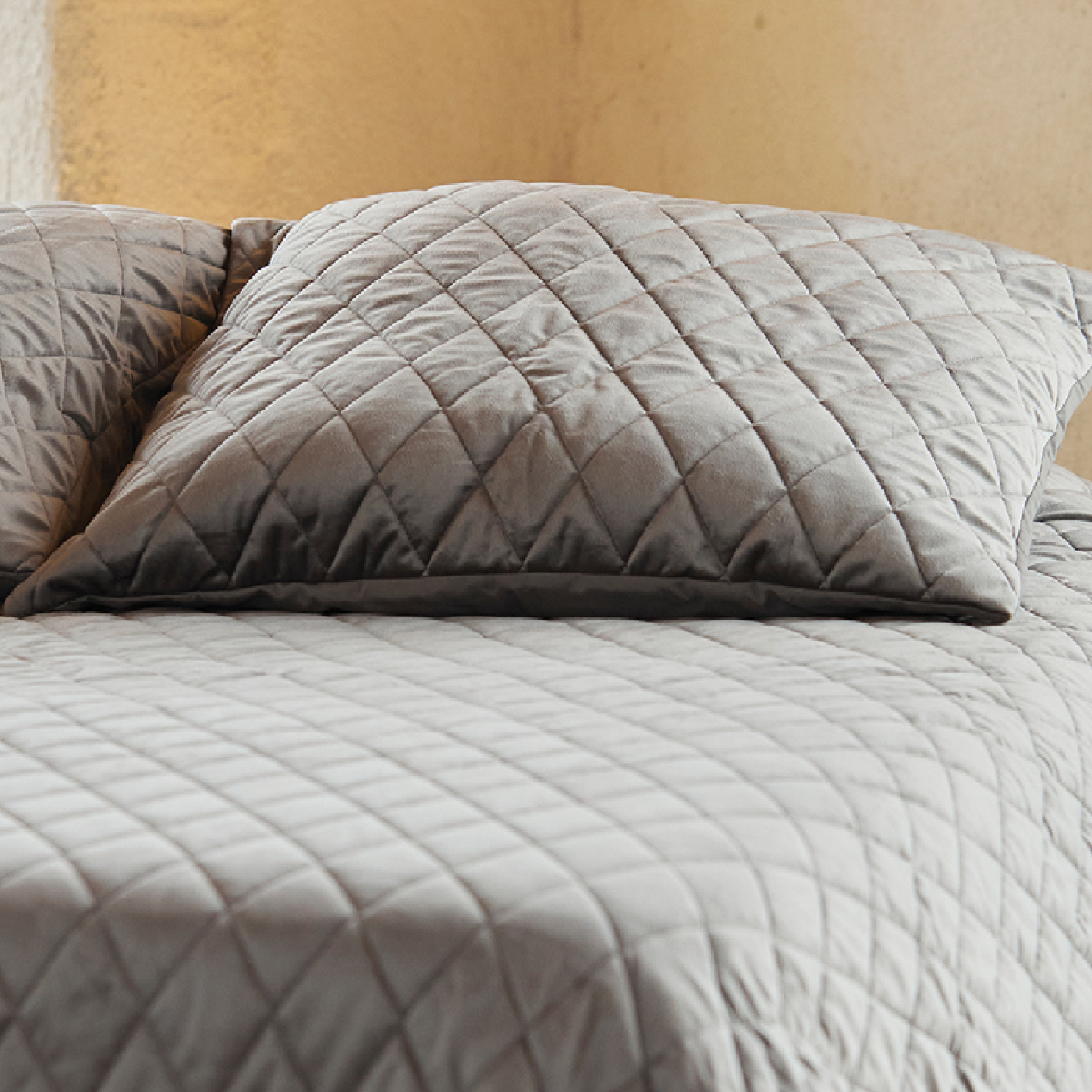 Couvre-Lit et Taies d'Oreiller en Velours Matelassé — vue 3