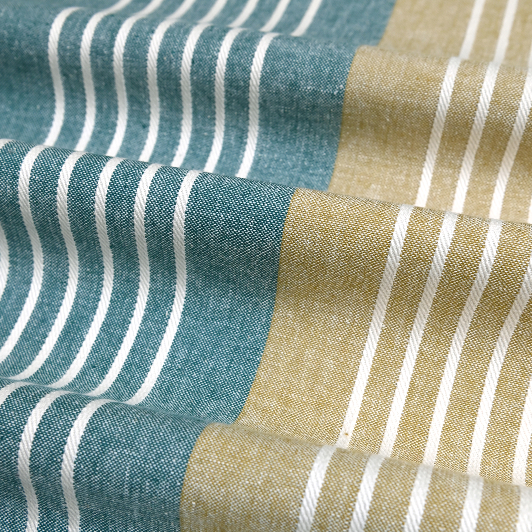 Torchon de cuisine en coton à rayures bicolores — vue 4
