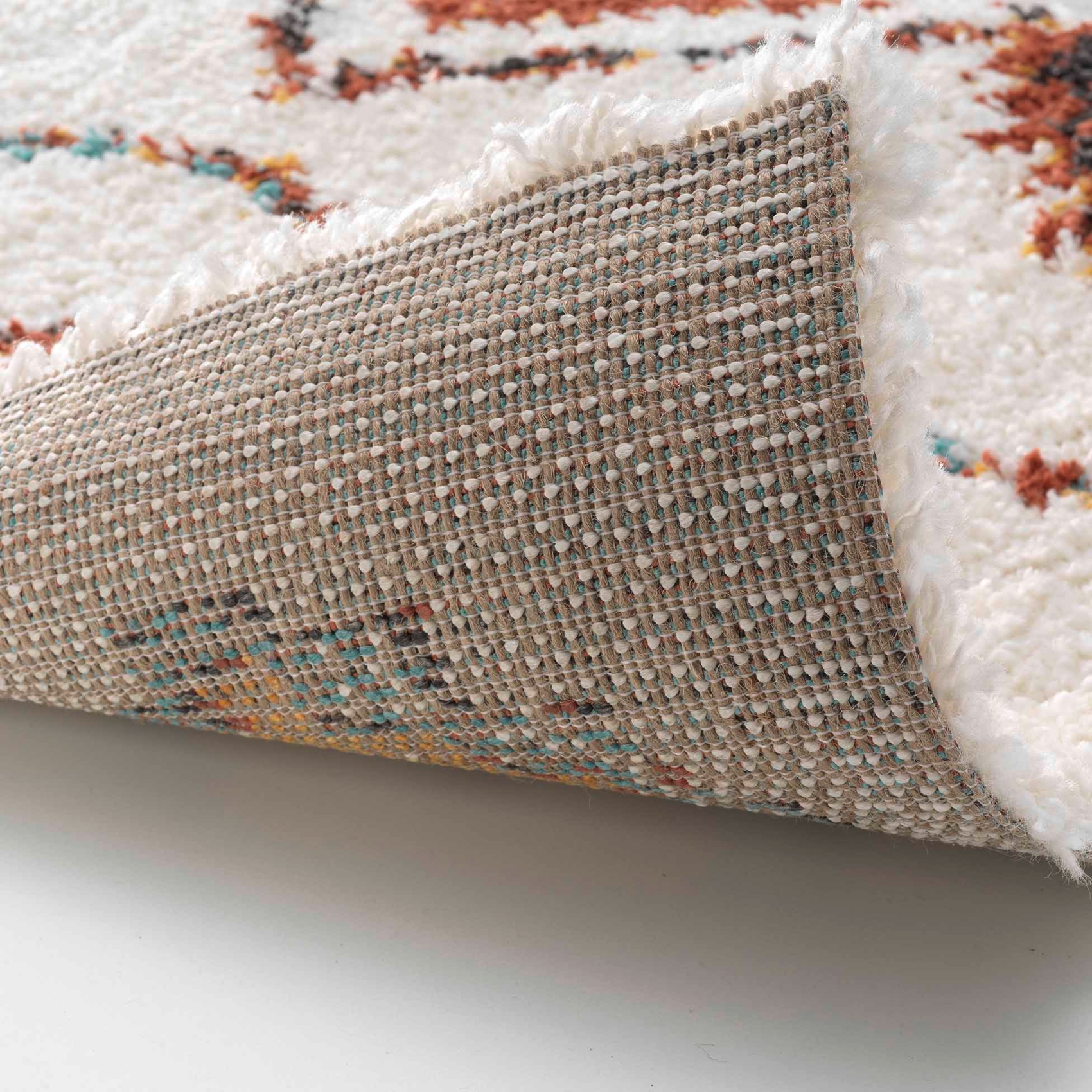 Tapis berbère à motifs géométriques — vue 3