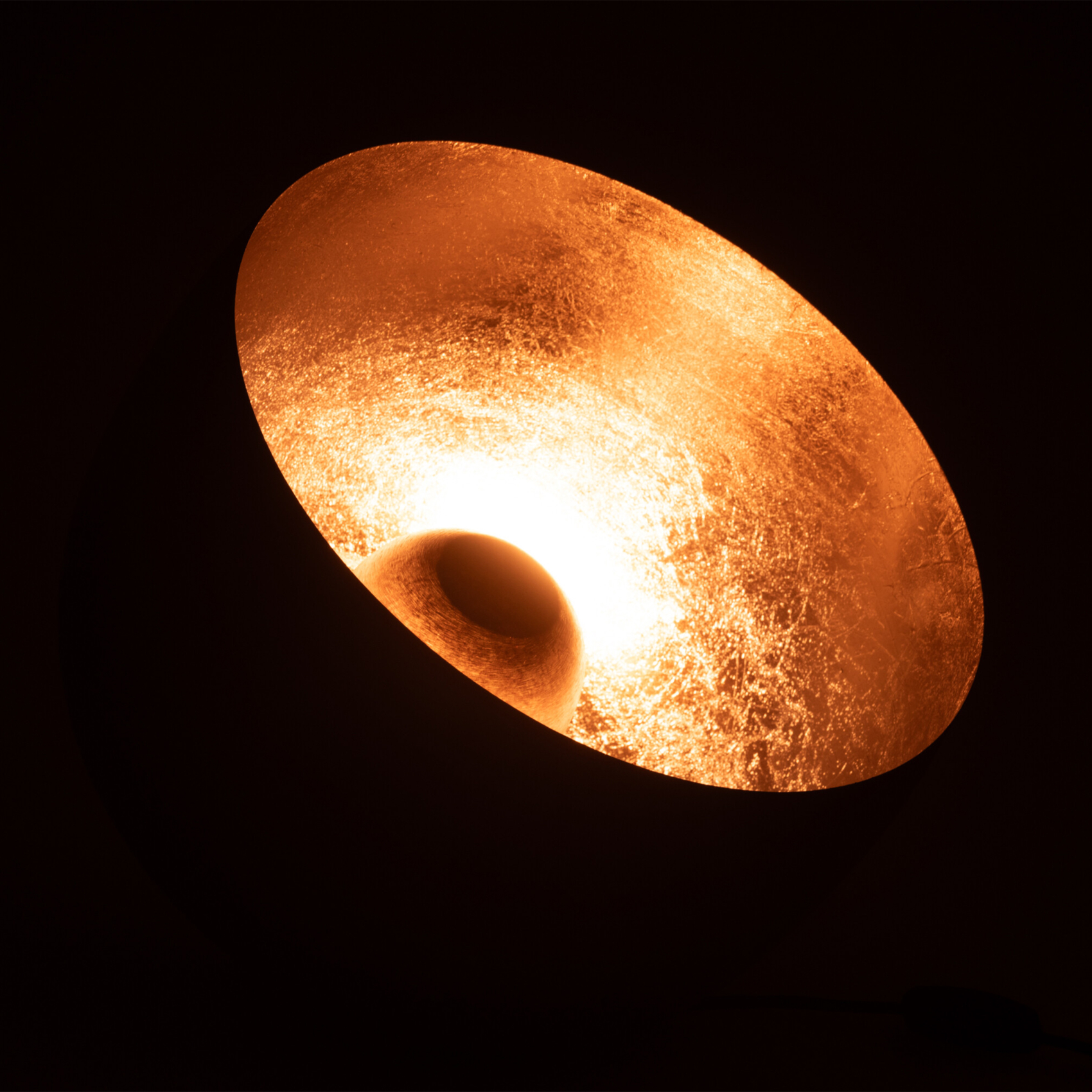 Lampe de salon en métal — vue 3