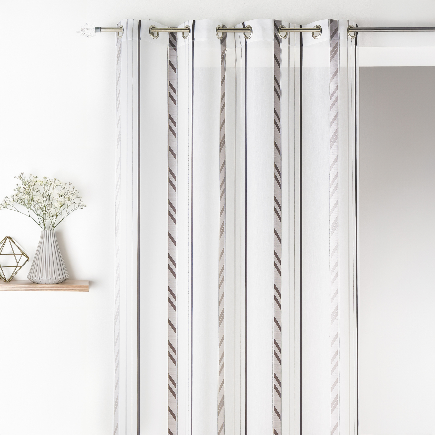 Voilage fantaisie en organza à rayures verticales — vue 5