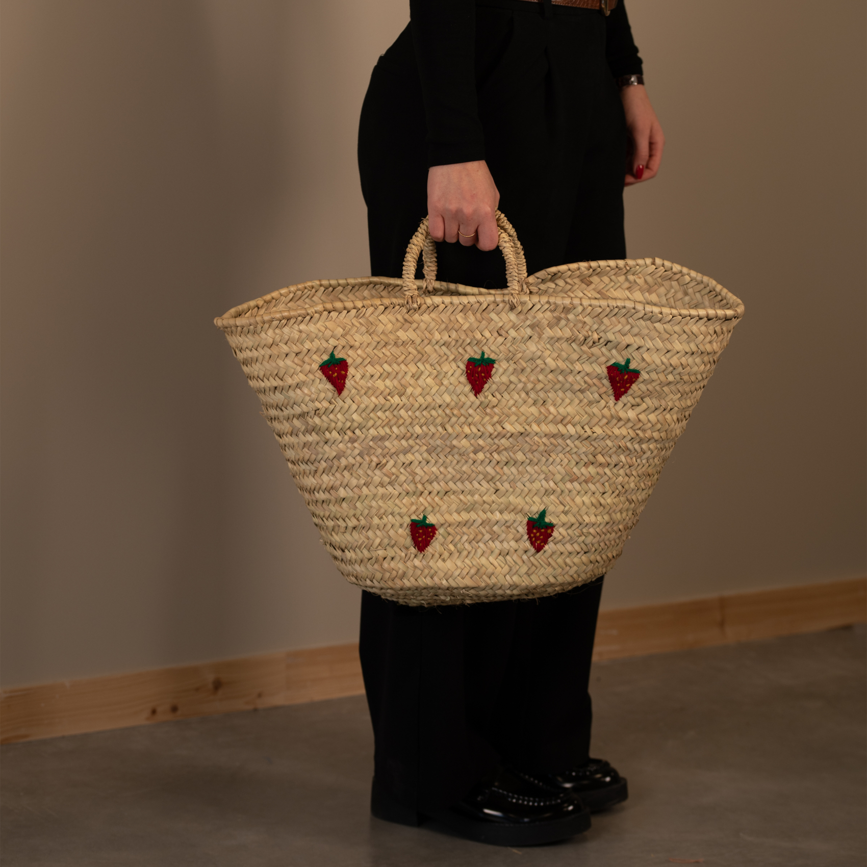 Panier Fraises brodées — vue 4