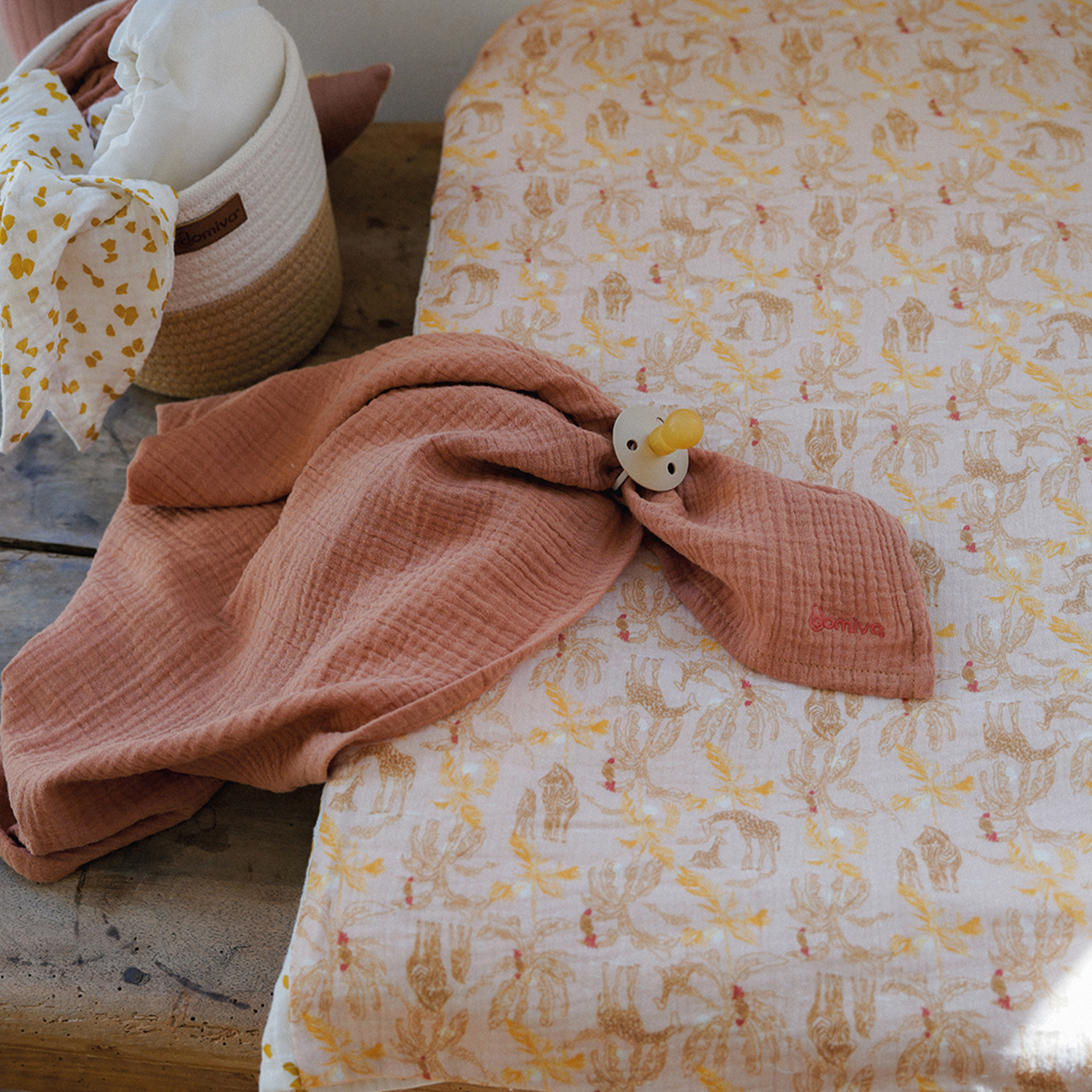 Matelas à langer avec housse réversible Safari — vue 3