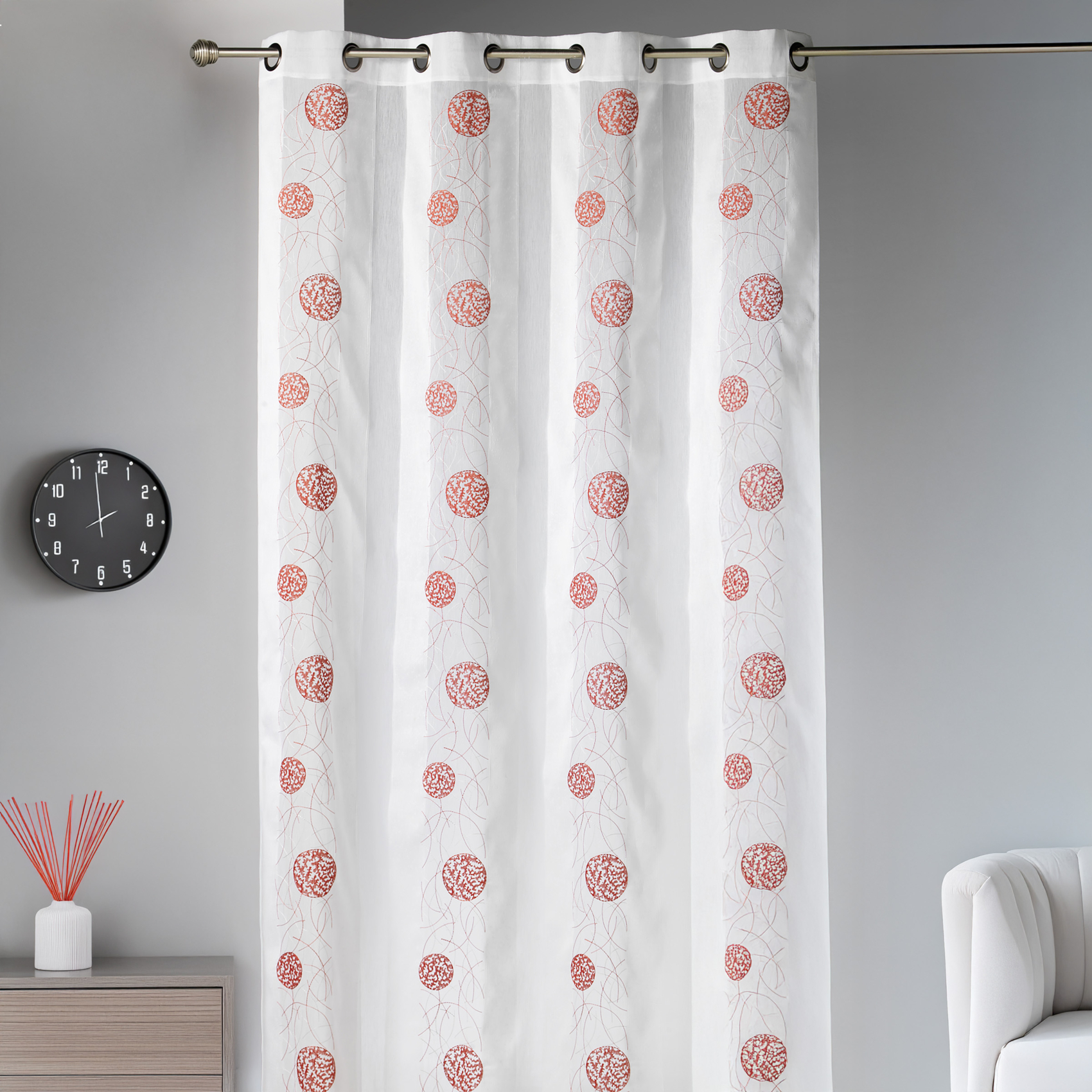 Voilage Raffiné fantaisie brodé ronds